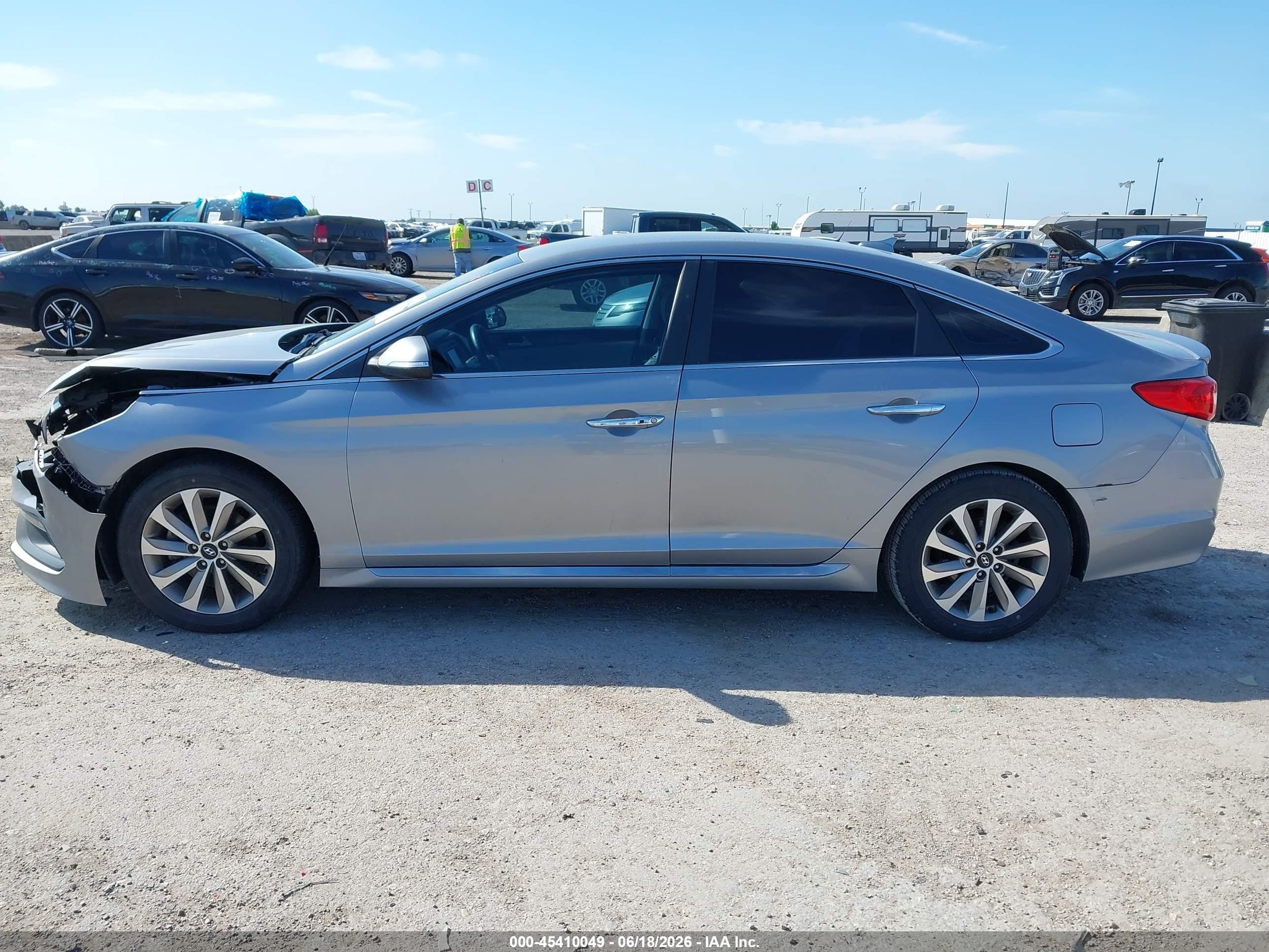 2015 Hyundai Sonata Sport Silver vin: 5NPE34AF3FH248214