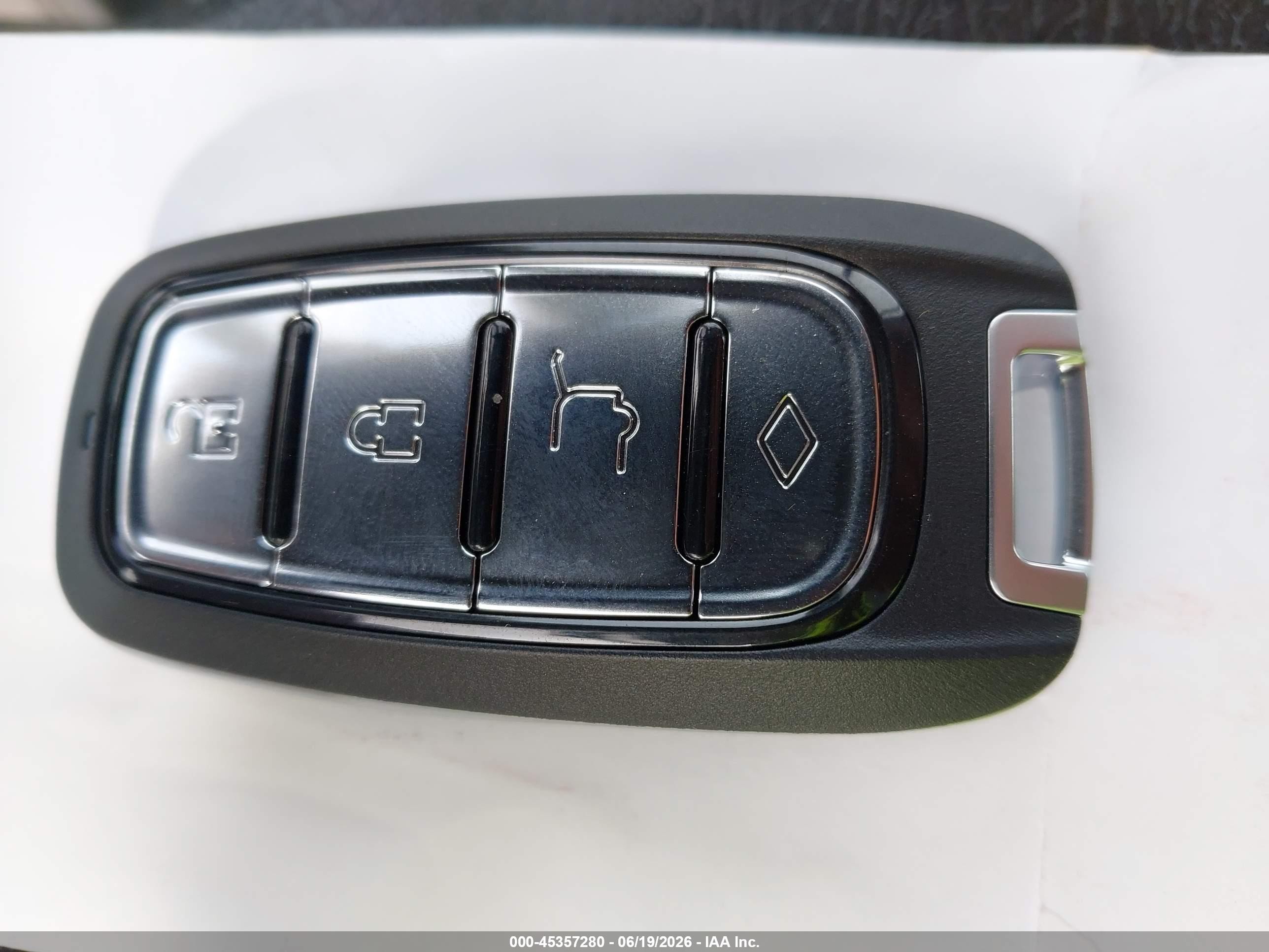 2015 Hyundai Sonata Sport Silver vin: 5NPE34AF3FH252280