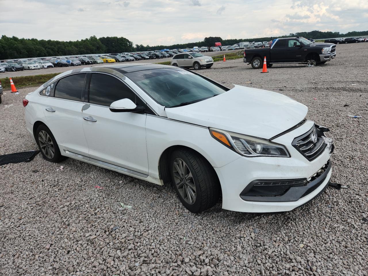 2000 Hyun Elantra White vin: 5NPE34AF3GH433204