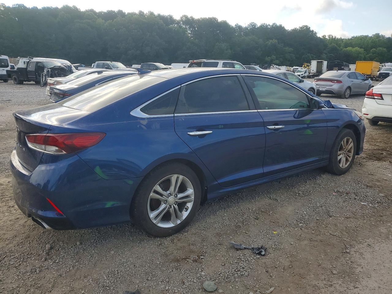 2018 Hyundai Sonata Sel Blue vin: 5NPE34AF3JH641882