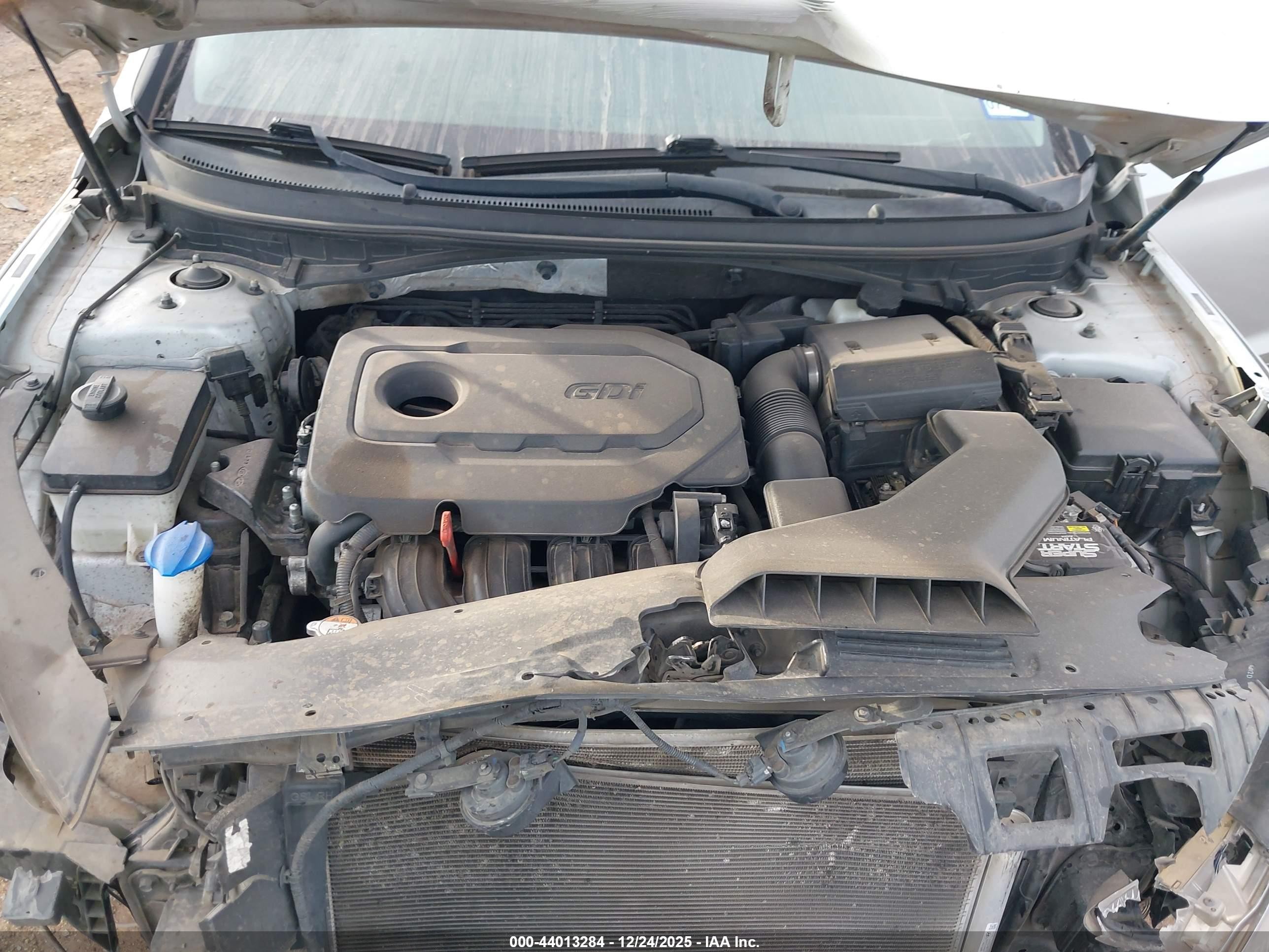 2018 Hyundai Sonata Limited Silver vin: 5NPE34AF3JH678589