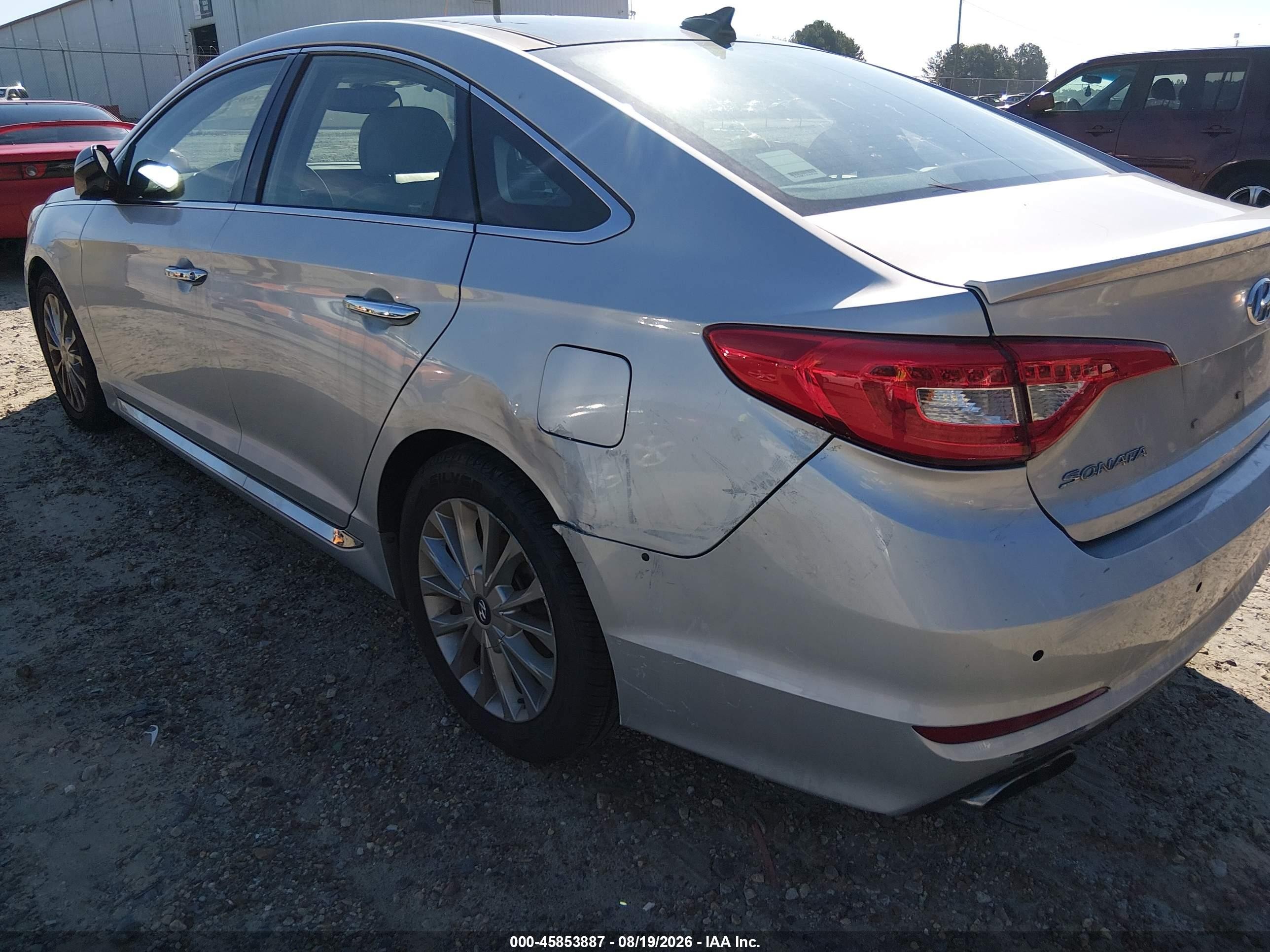 2015 Hyundai Sonata Limited Серебряный vin: 5NPE34AF4FH024062