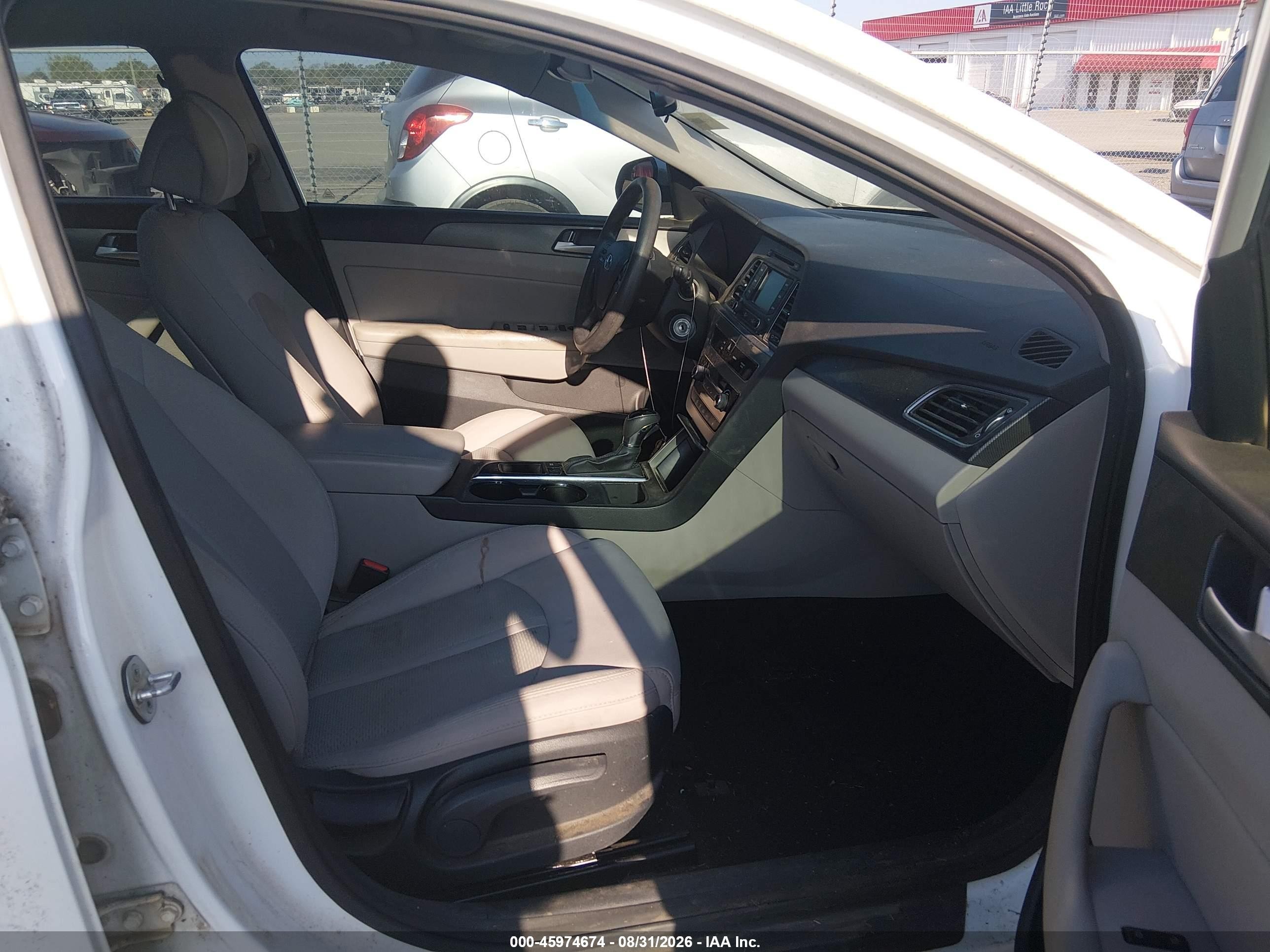 2015 Hyundai Sonata Sport White vin: 5NPE34AF4FH031724