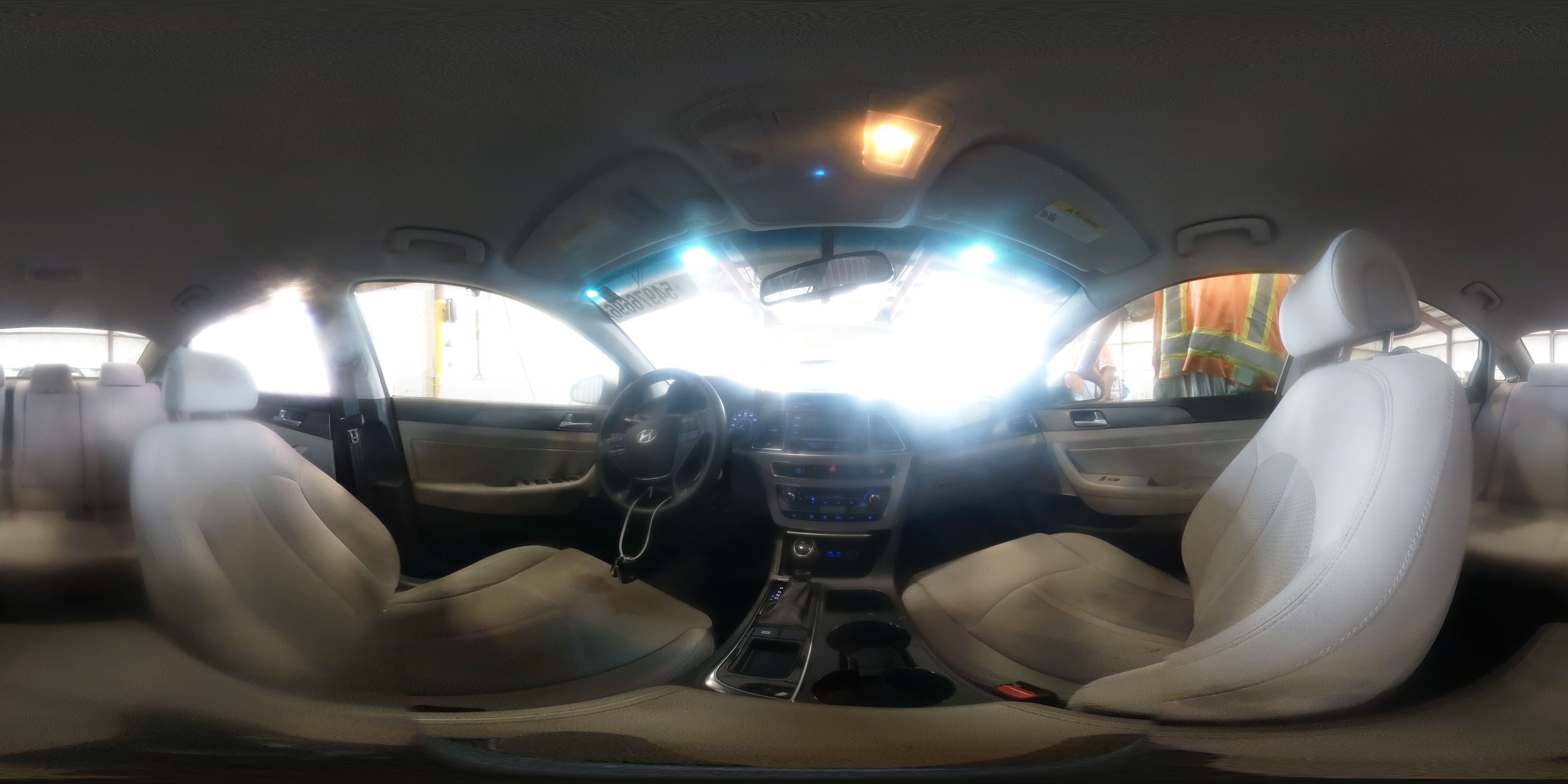 2015 Hyundai Sonata Sport Silver vin: 5NPE34AF4FH044232
