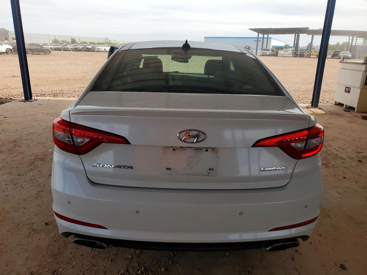 2015 Hyundai Sonata Limited White vin: 5NPE34AF4FH071320