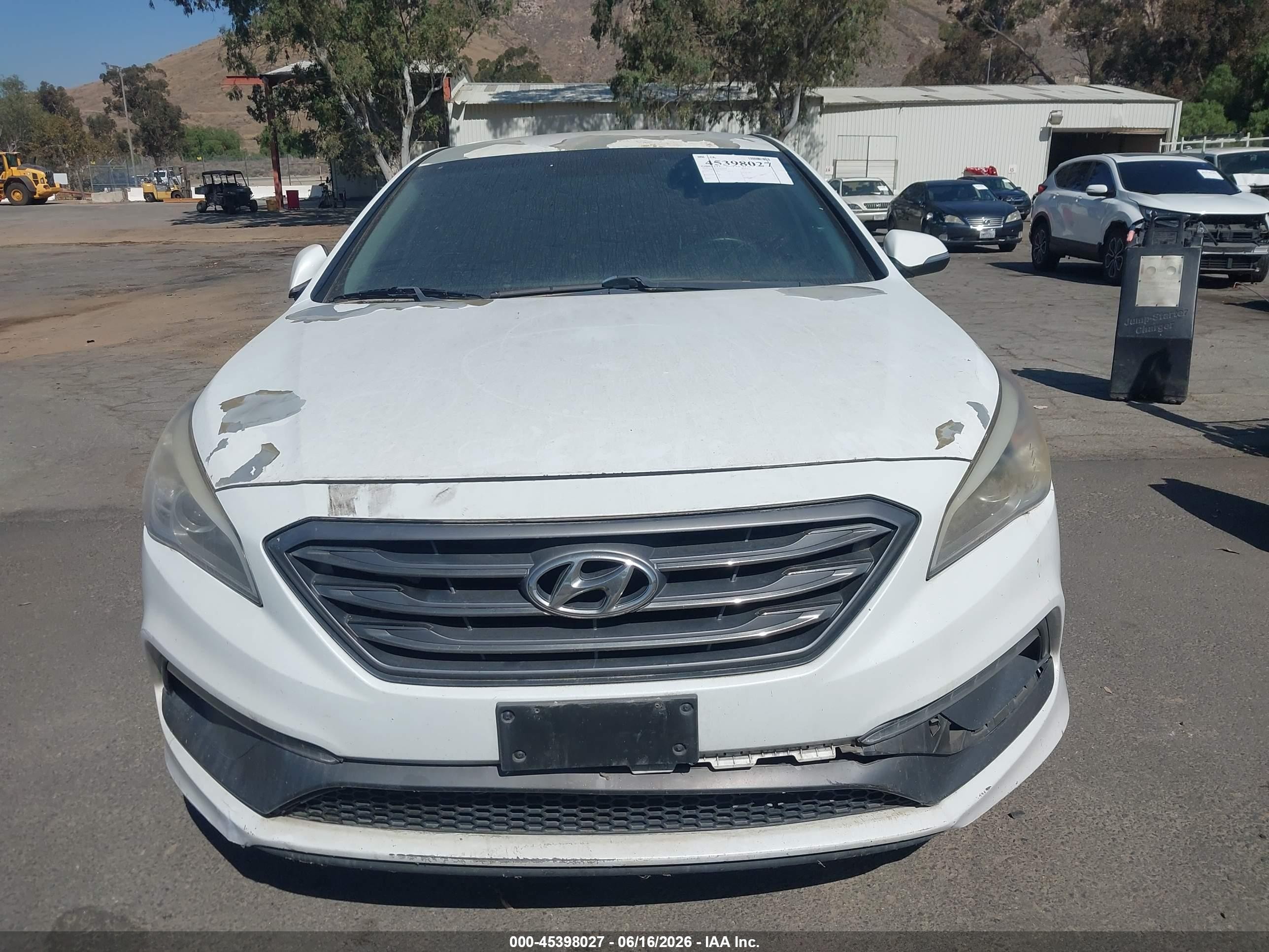 2015 Hyundai Sonata Sport White vin: 5NPE34AF4FH080762