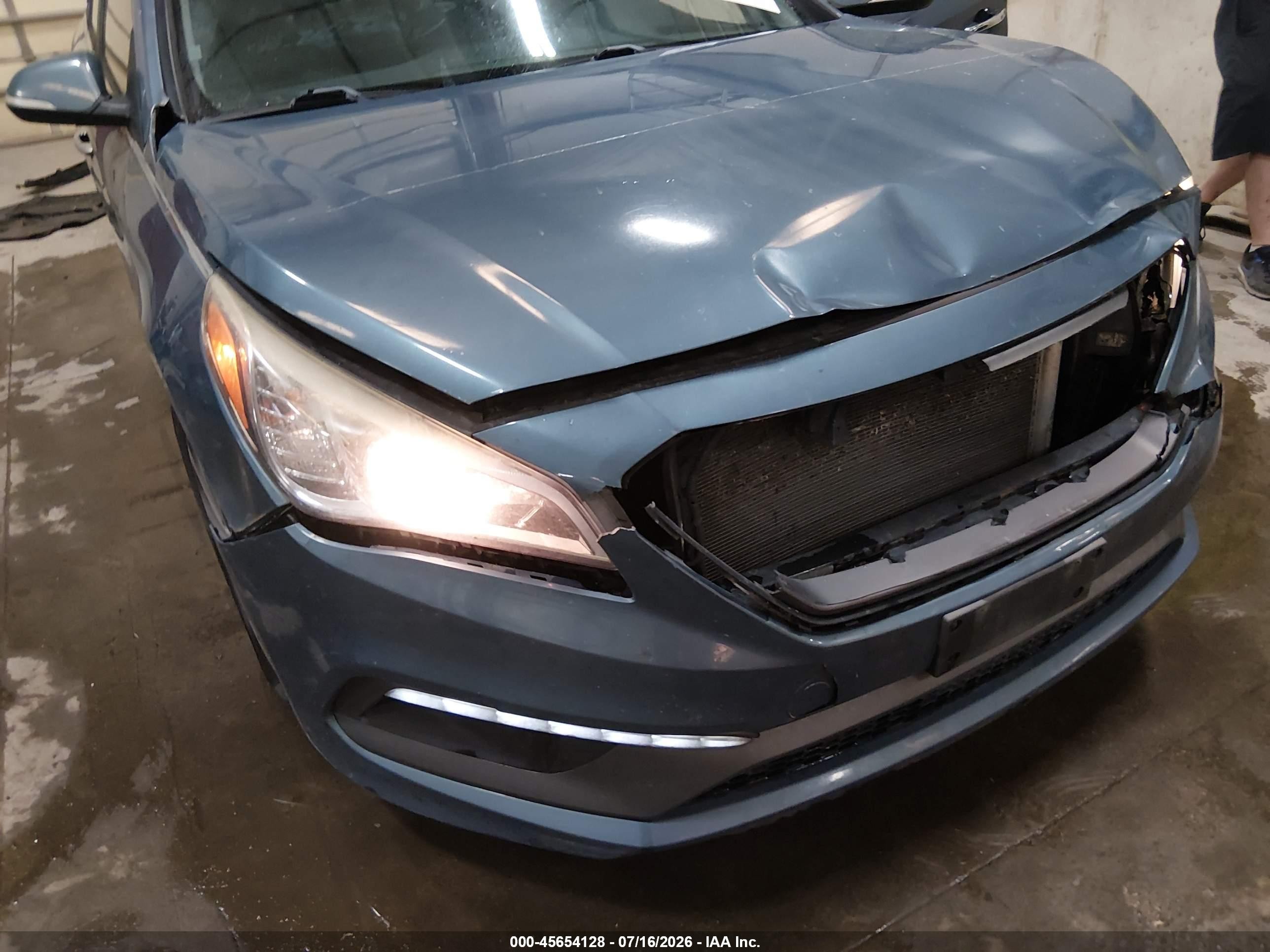 2015 Hyundai Sonata Sport Blue vin: 5NPE34AF4FH081619