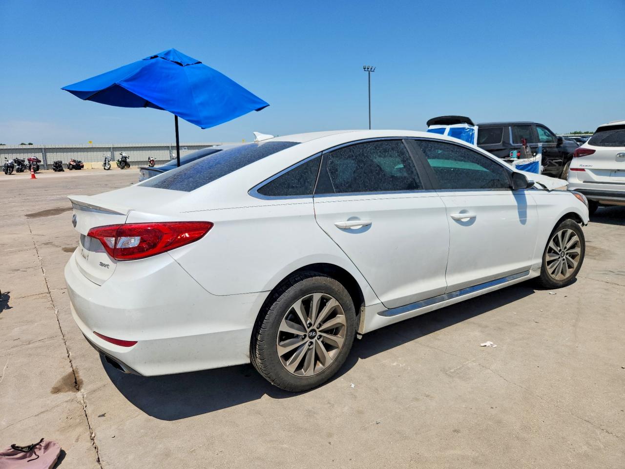 2015 Hyundai Sonata White vin: 5NPE34AF4FH090983