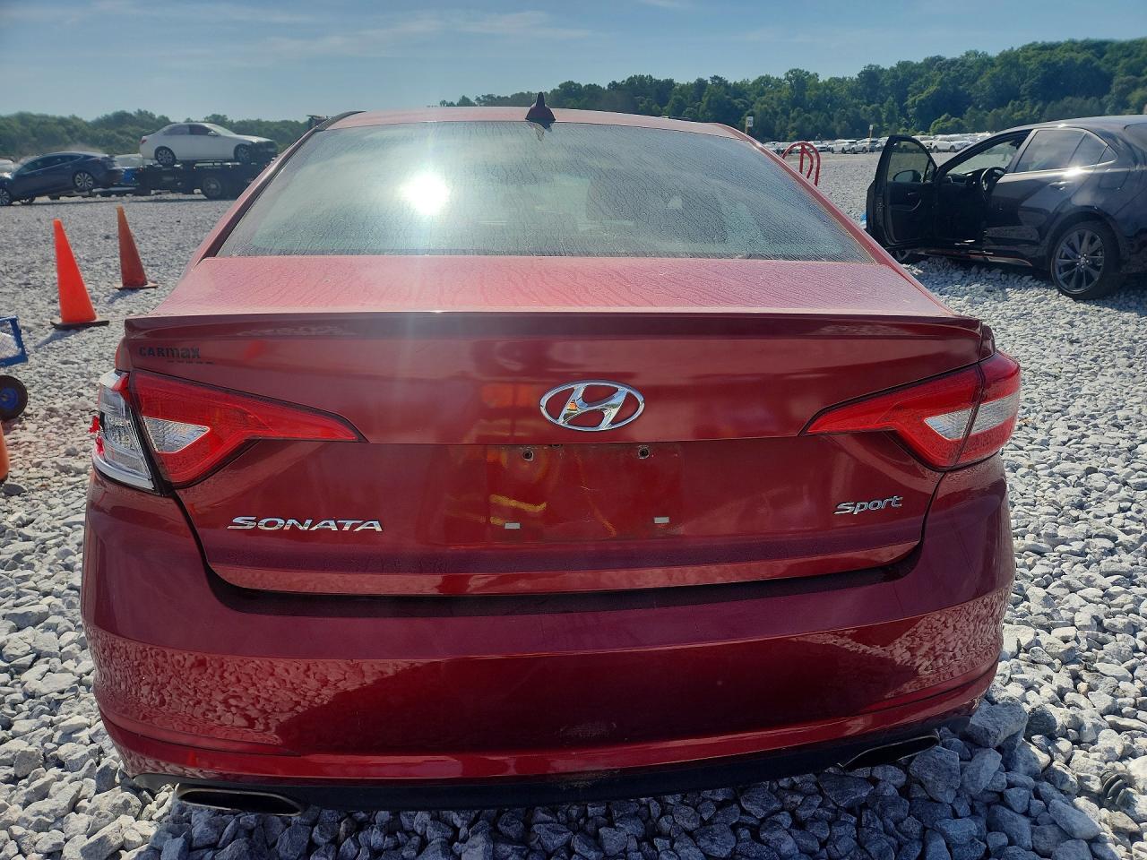 2015 Hyundai Sonata Sport Burgundy vin: 5NPE34AF4FH093334