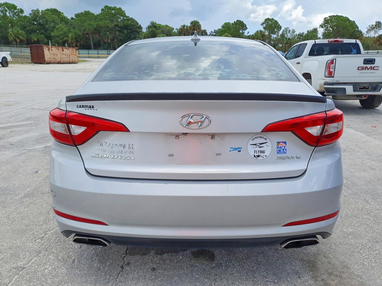 2015 Hyundai Sonata Sport Silver vin: 5NPE34AF4FH098856