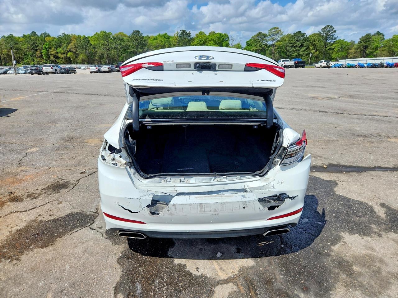 2015 Hyundai Sonata Limited White vin: 5NPE34AF4FH099604