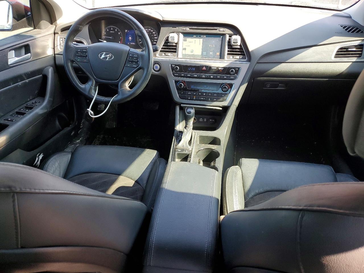 2015 Hyundai Sonata Sport Red vin: 5NPE34AF4FH105532