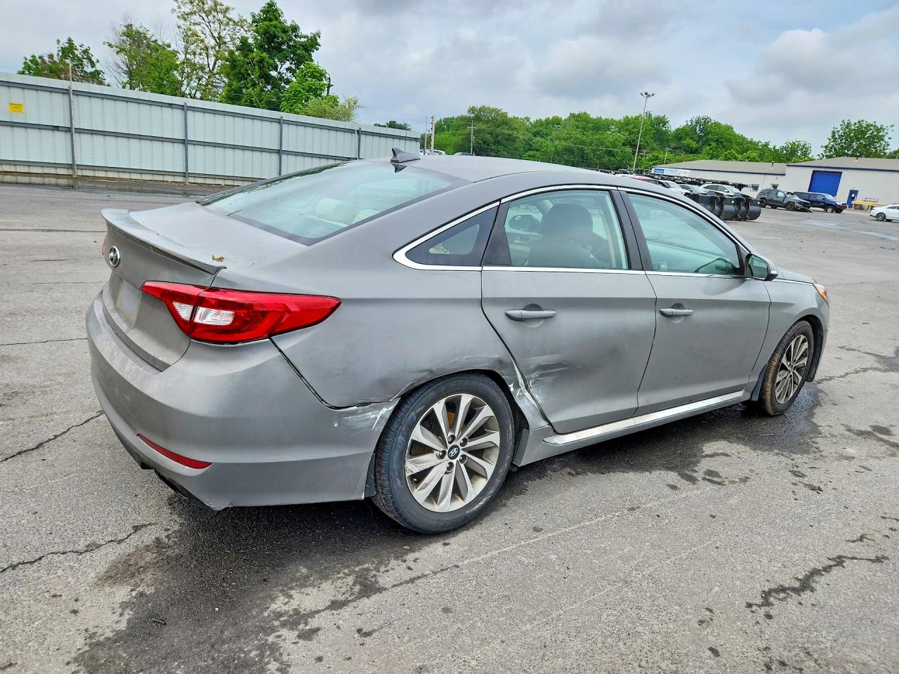 2016 Hyundai Sonata Sport Gray vin: 5NPE34AF4GH435401