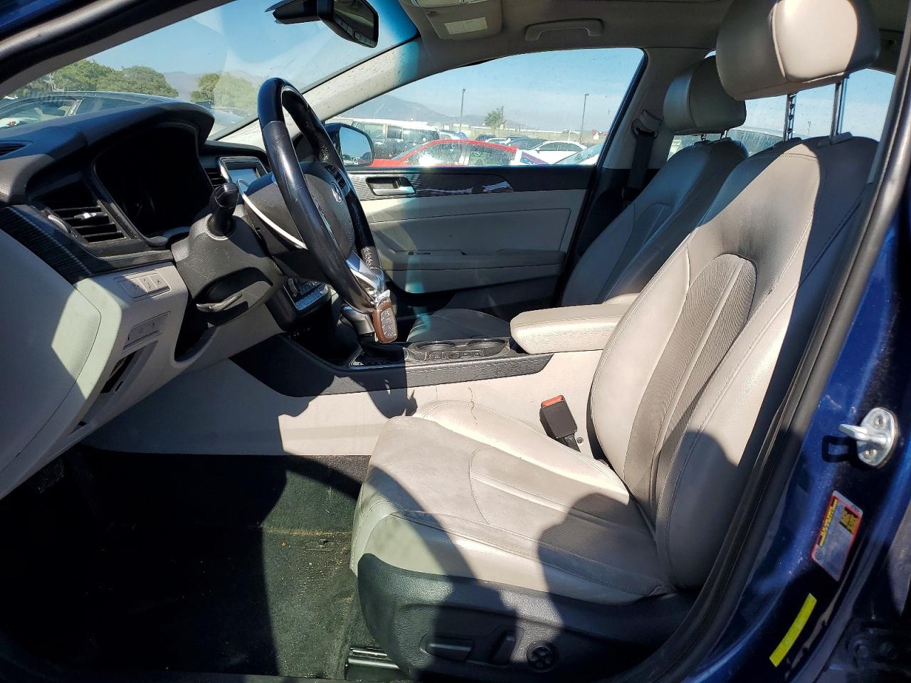2019 Hyundai Sonata Limited Blue vin: 5NPE34AF4KH815153