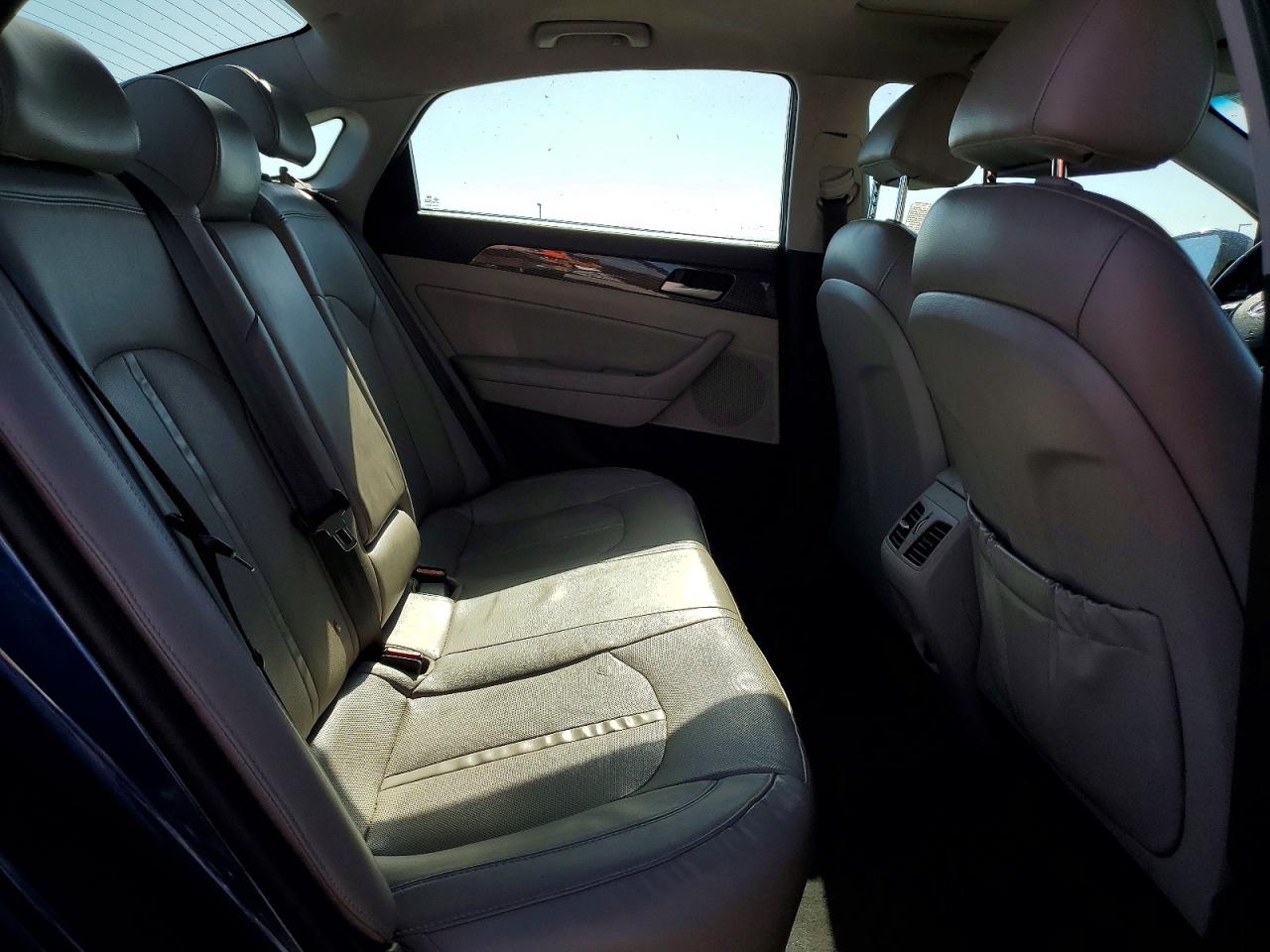 2019 Hyundai Sonata Limited Blue vin: 5NPE34AF4KH815153