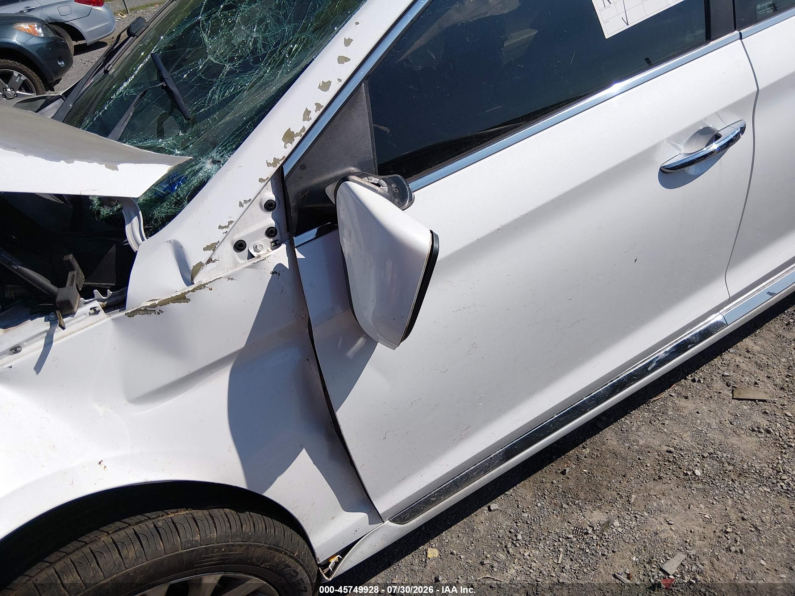 2015 Hyundai Sonata Limited White vin: 5NPE34AF5FH013068
