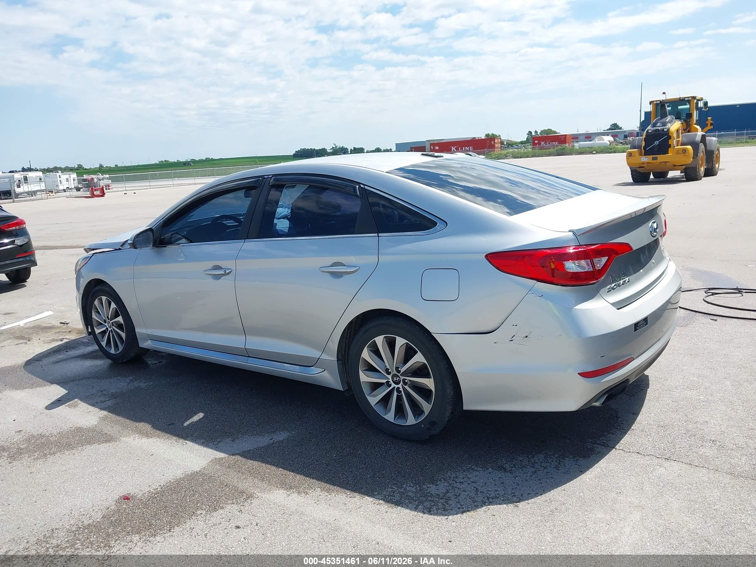 2015 Hyundai Sonata Sport Silver vin: 5NPE34AF5FH031828