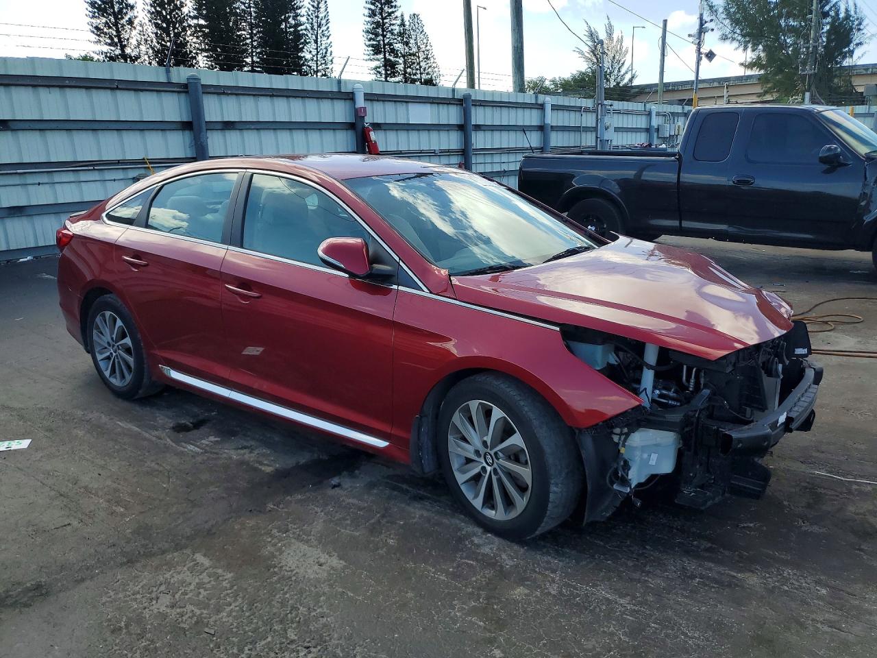 2015 Hyundai Sonata Sport Red vin: 5NPE34AF5FH040772