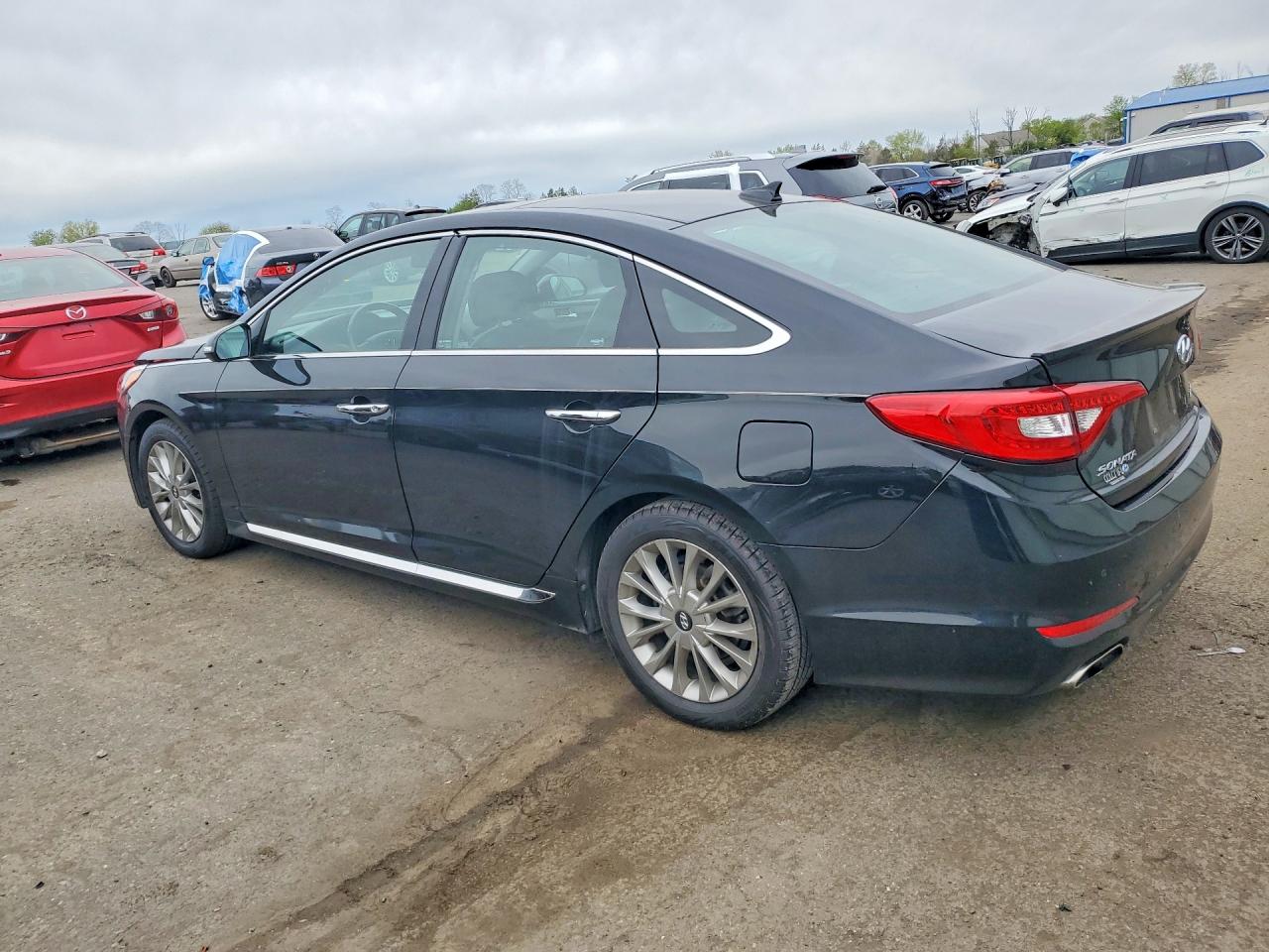 2015 Hyundai Sonata Limited Черный vin: 5NPE34AF5FH041713