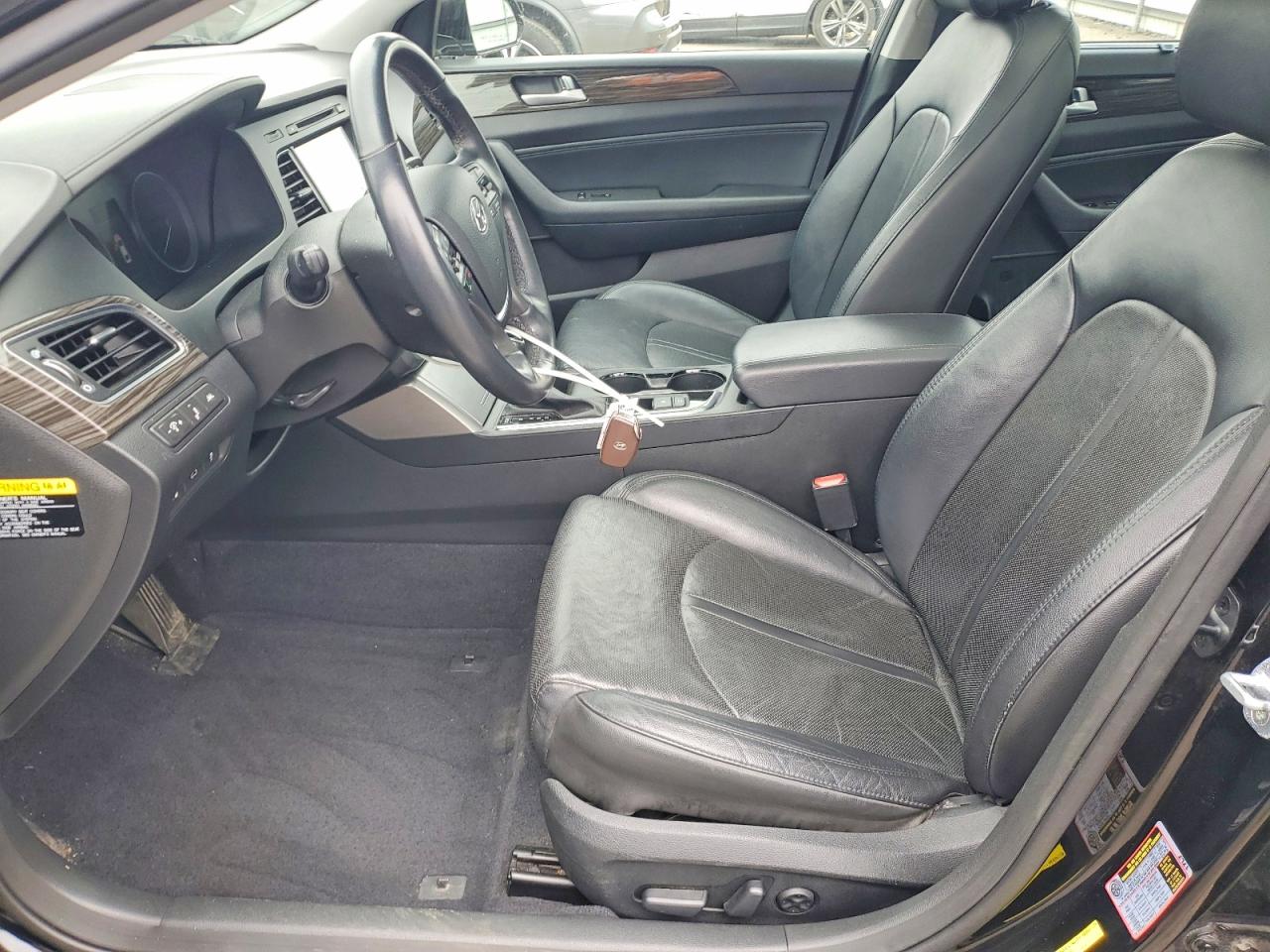 2015 Hyundai Sonata Limited Черный vin: 5NPE34AF5FH041713
