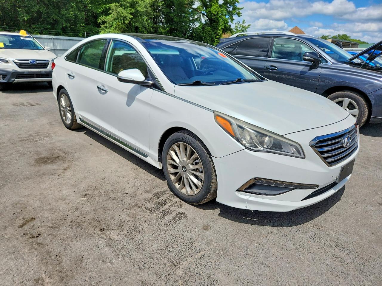2015 Hyundai Sonata Limited White vin: 5NPE34AF5FH043431