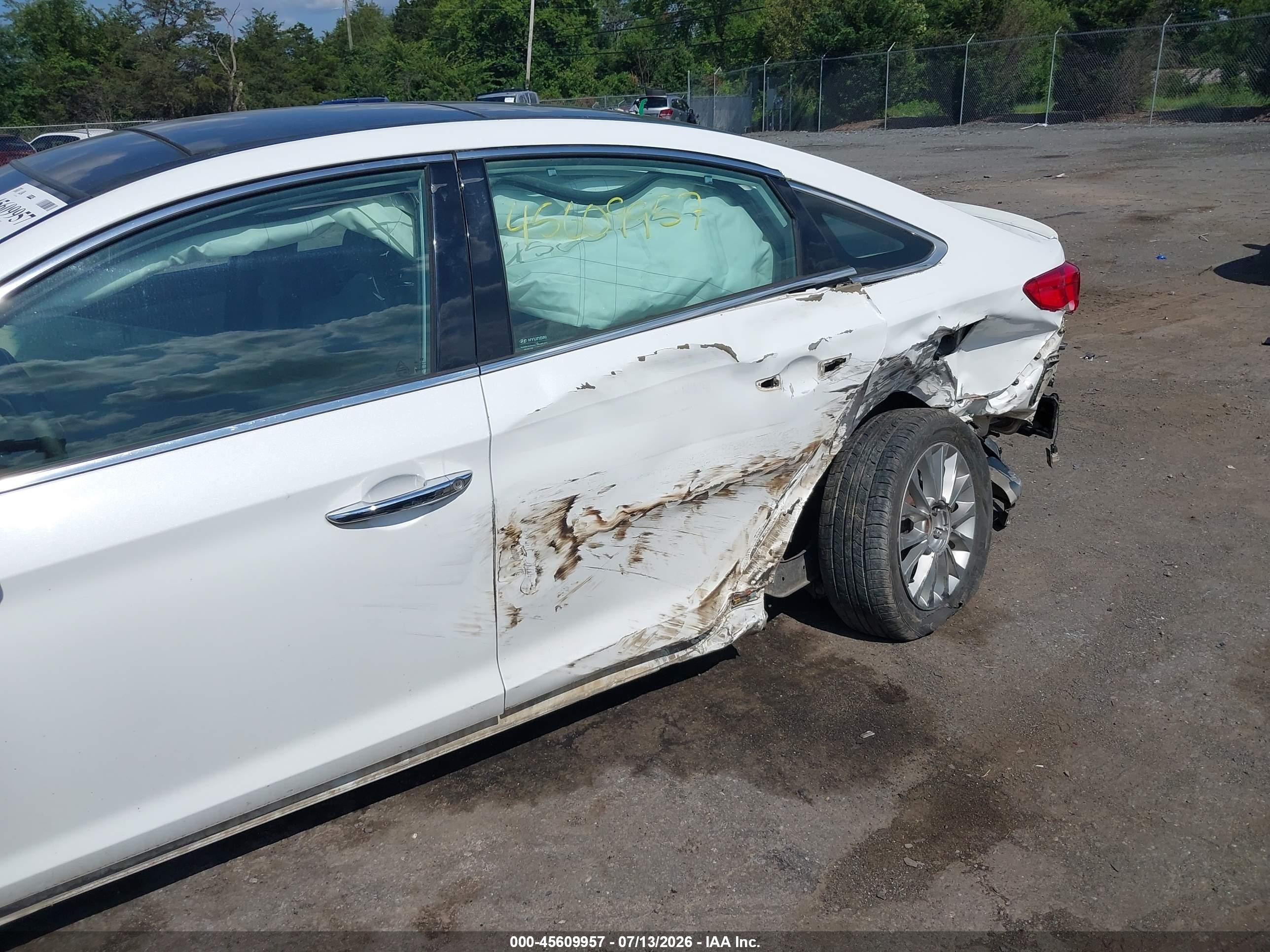 2015 Hyundai Sonata Limited White vin: 5NPE34AF5FH051058