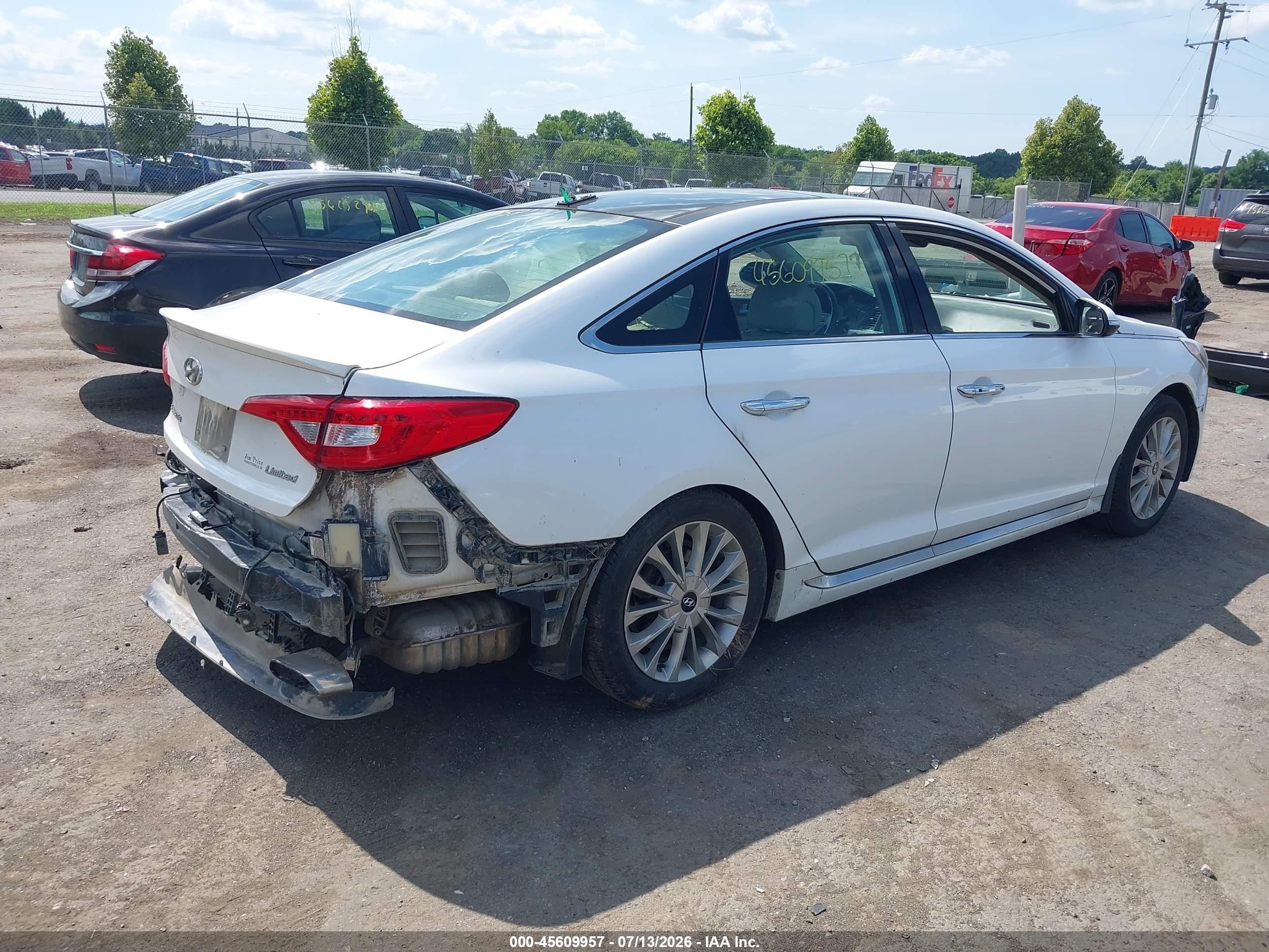 2015 Hyundai Sonata Limited White vin: 5NPE34AF5FH051058