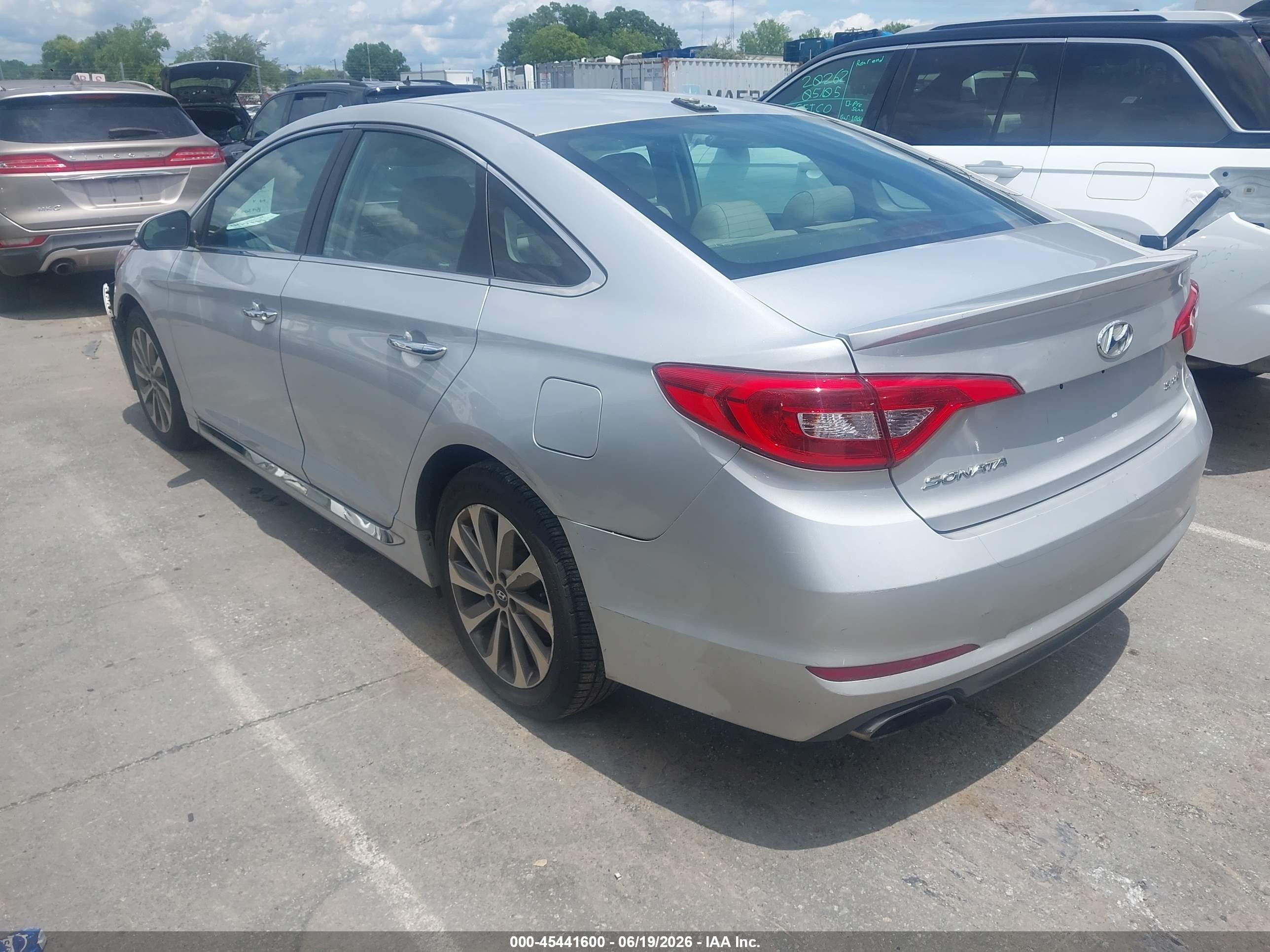 2015 Hyundai Sonata Sport Silver vin: 5NPE34AF5FH059435
