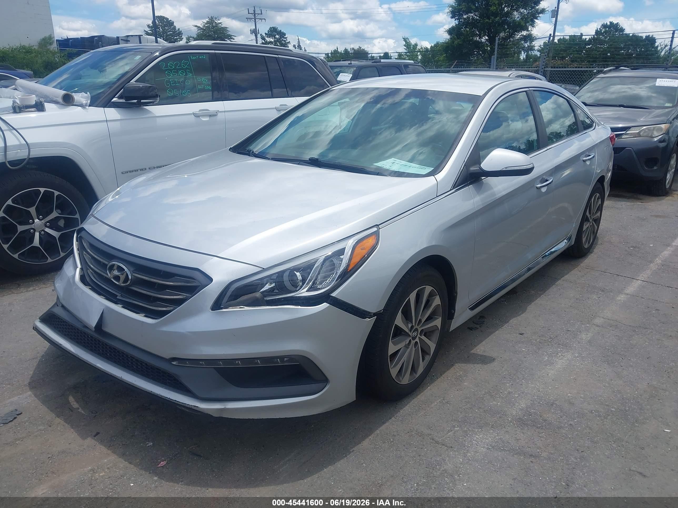 2015 Hyundai Sonata Sport Silver vin: 5NPE34AF5FH059435