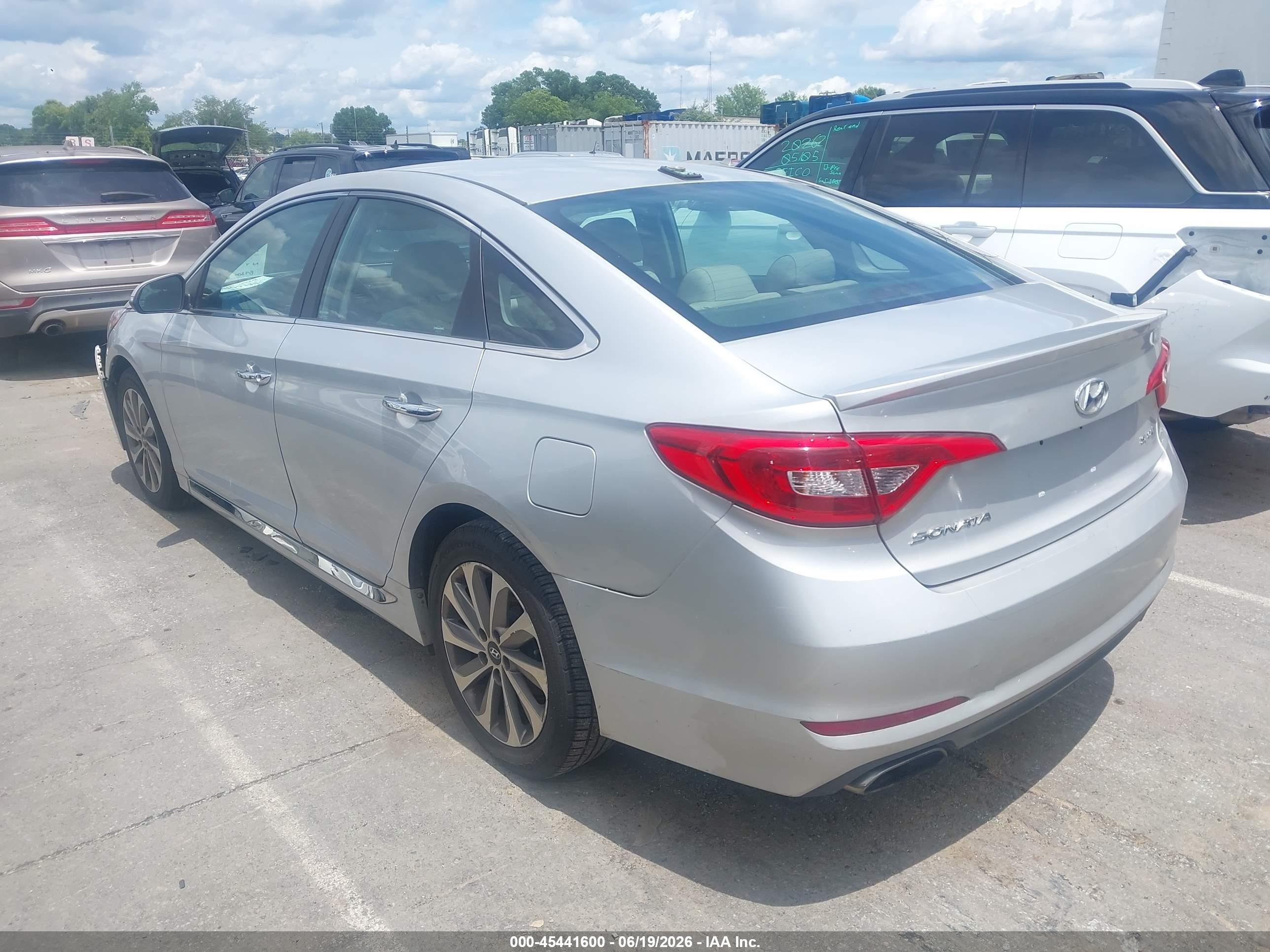 2015 Hyundai Sonata Sport Silver vin: 5NPE34AF5FH059435