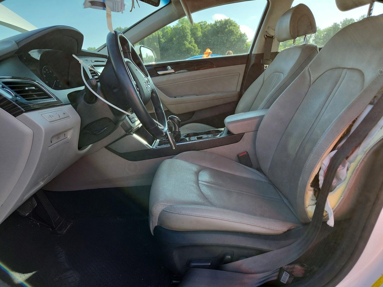 2015 Hyundai Sonata Limited White vin: 5NPE34AF5FH066823