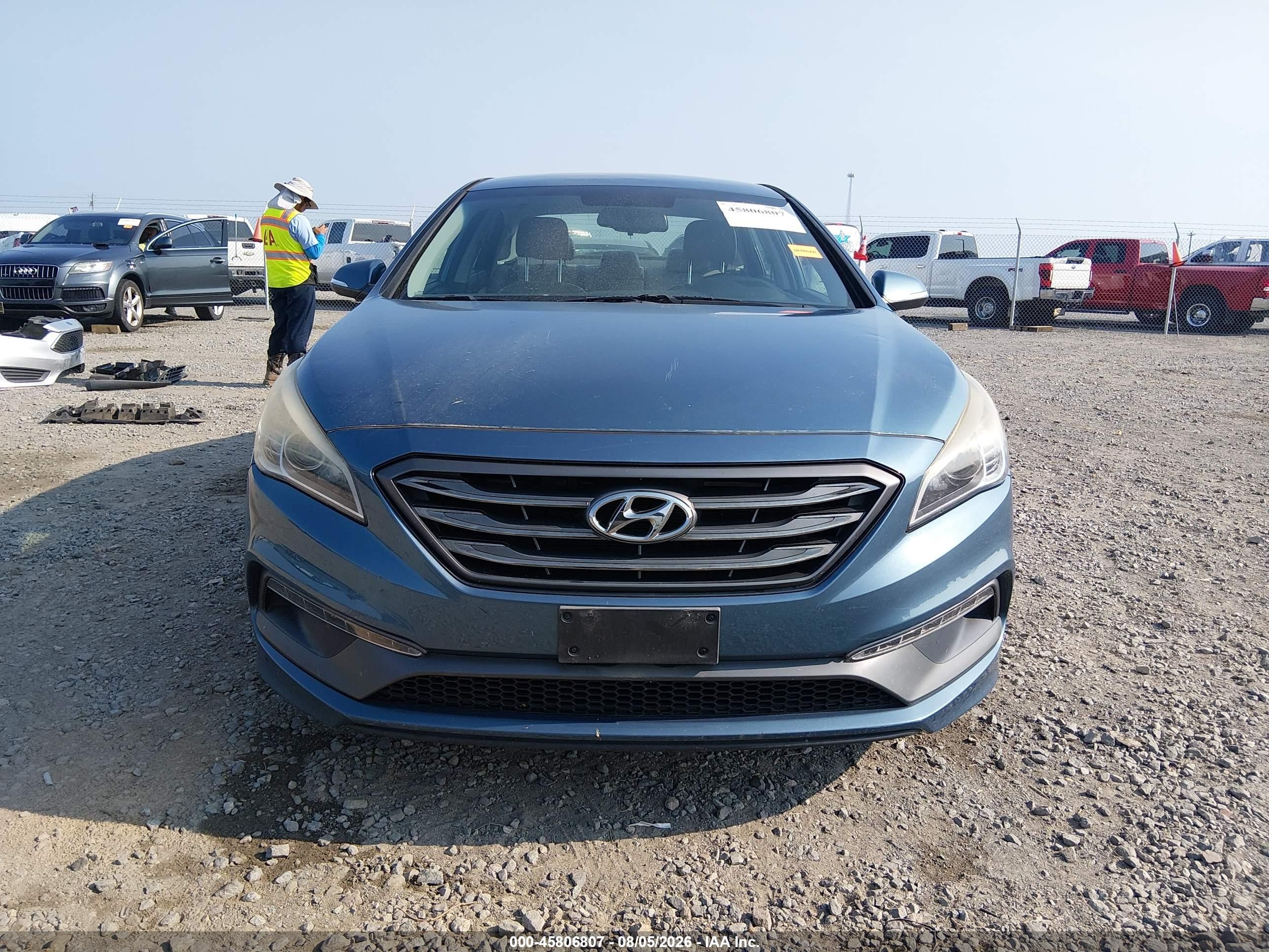 2015 Hyundai Sonata Sport Blue vin: 5NPE34AF5FH080110