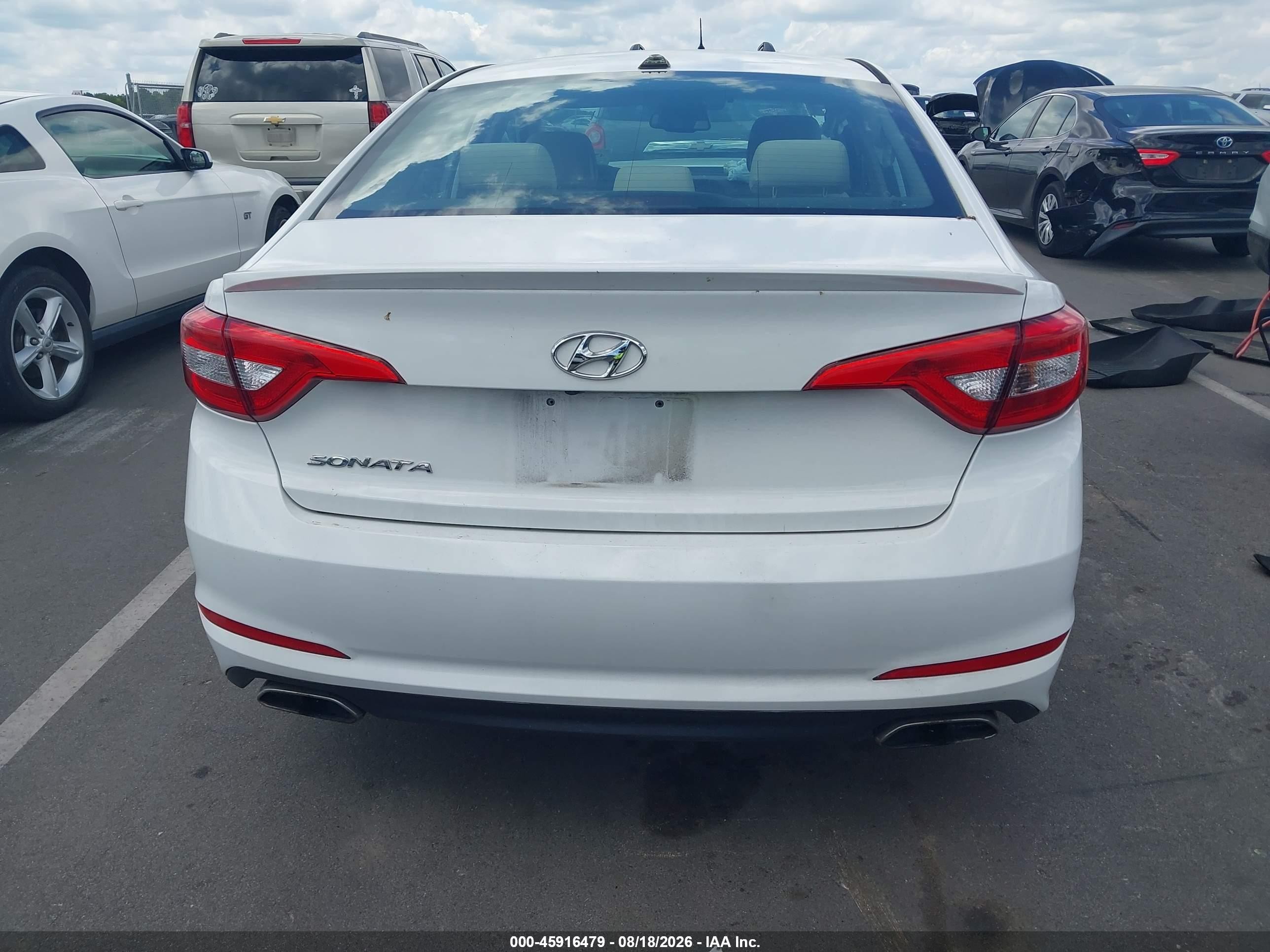 2015 Hyundai Sonata Sport White vin: 5NPE34AF5FH083847