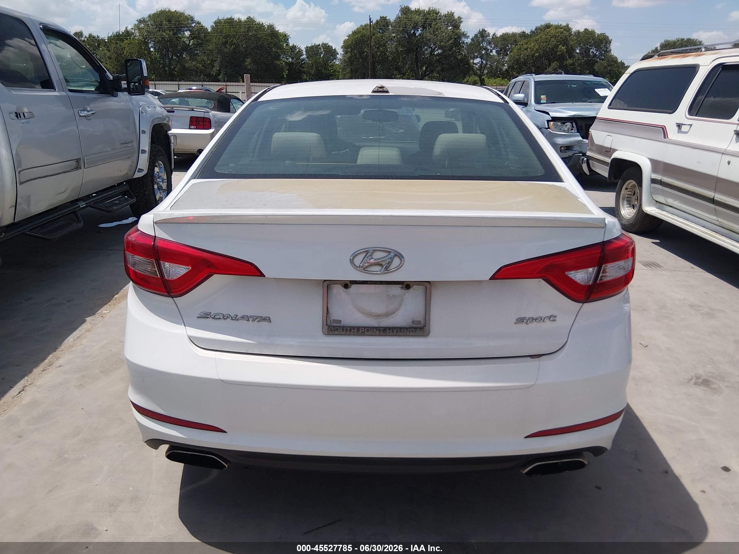 2015 Hyundai Sonata Sport White vin: 5NPE34AF5FH092919