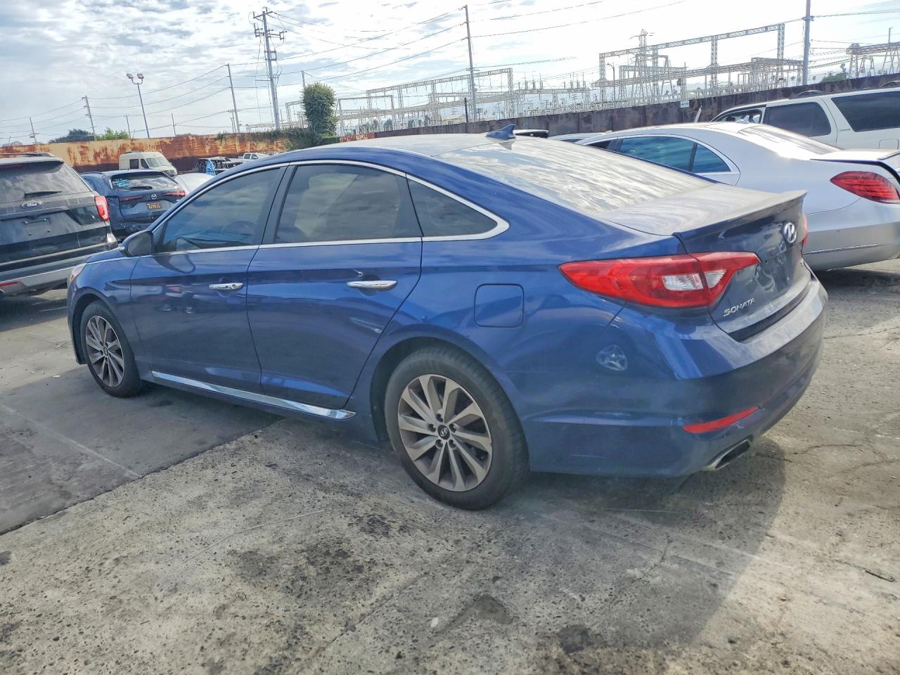 2015 Hyundai Sonata Sport Blue vin: 5NPE34AF5FH097330