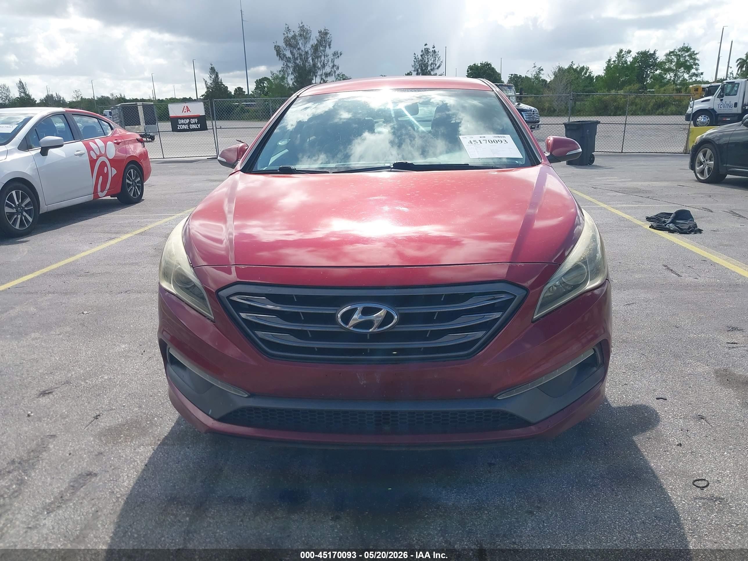 2015 Hyundai Sonata Sport Red vin: 5NPE34AF5FH098090