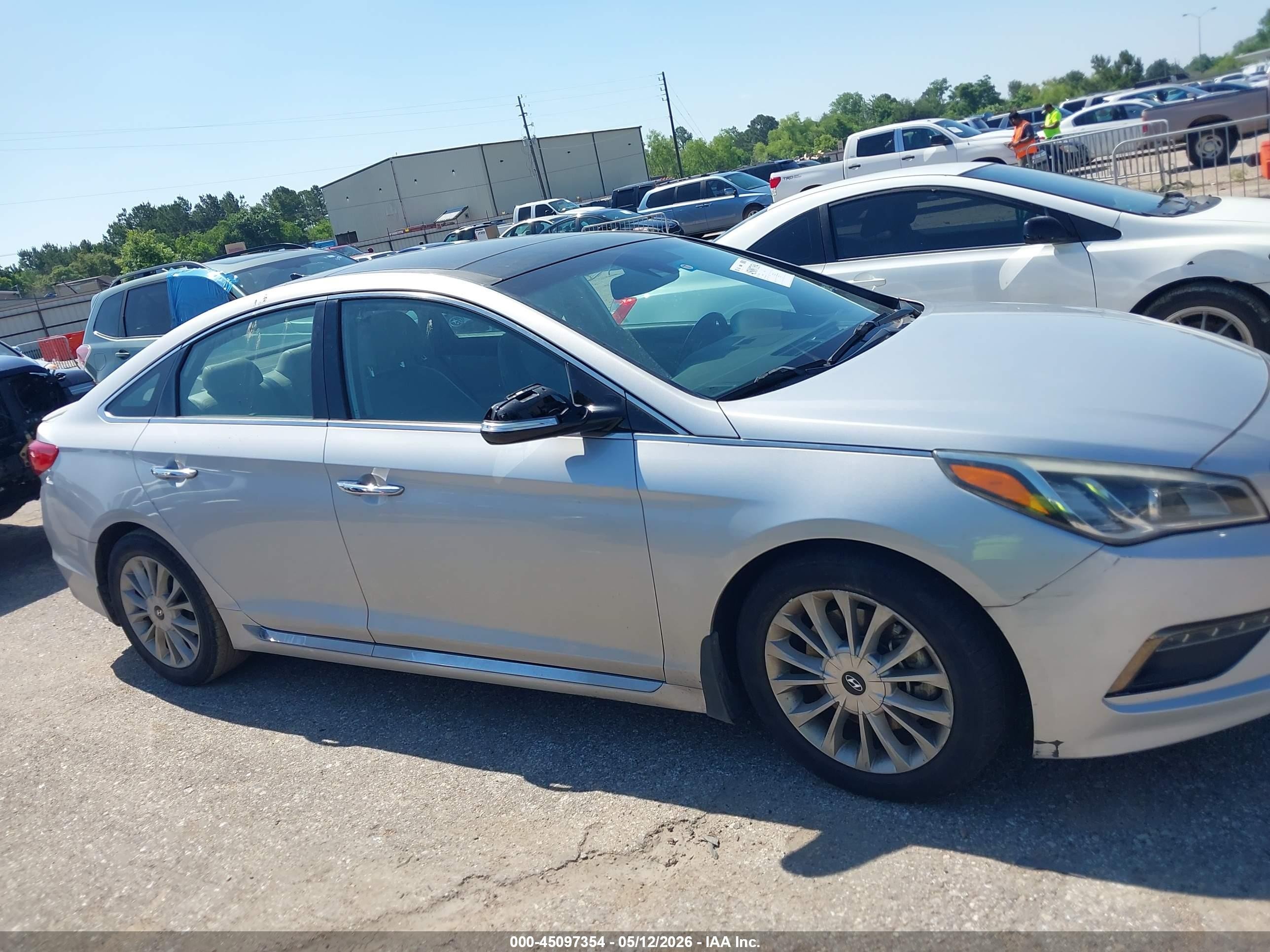 2015 Hyundai Sonata Limited Silver vin: 5NPE34AF5FH105717
