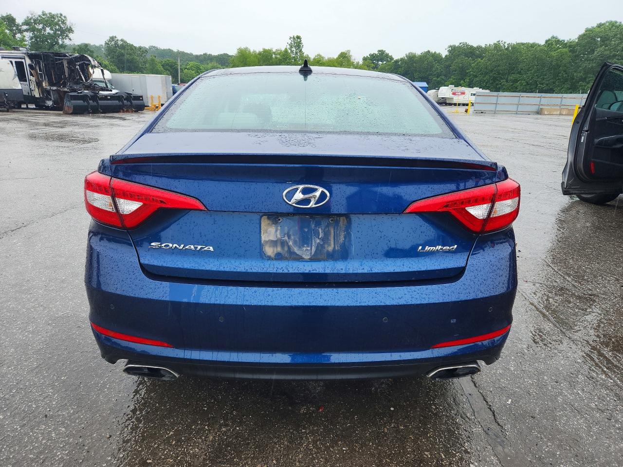 2015 Hyundai Sonata Limited Blue vin: 5NPE34AF5FH125899