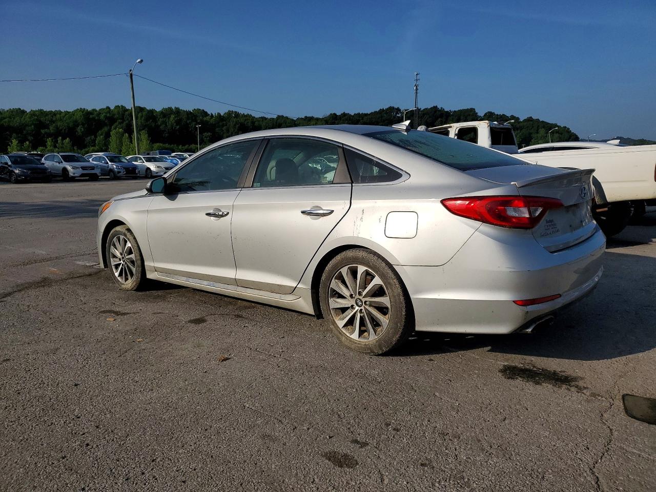 2015 Hyundai Sonata Sport Silver vin: 5NPE34AF5FH145392