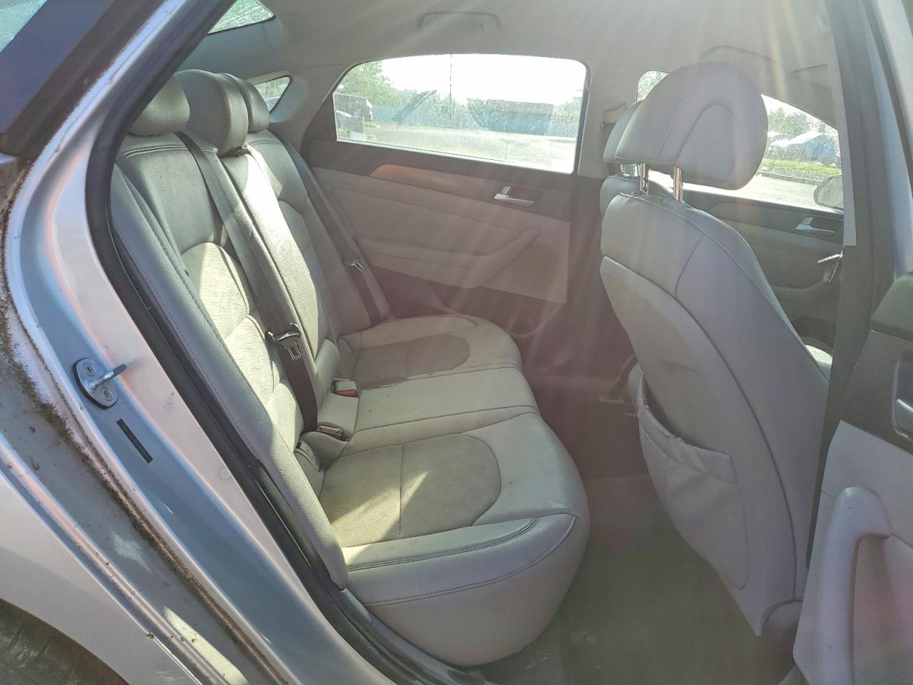2015 Hyundai Sonata Sport Silver vin: 5NPE34AF5FH145392