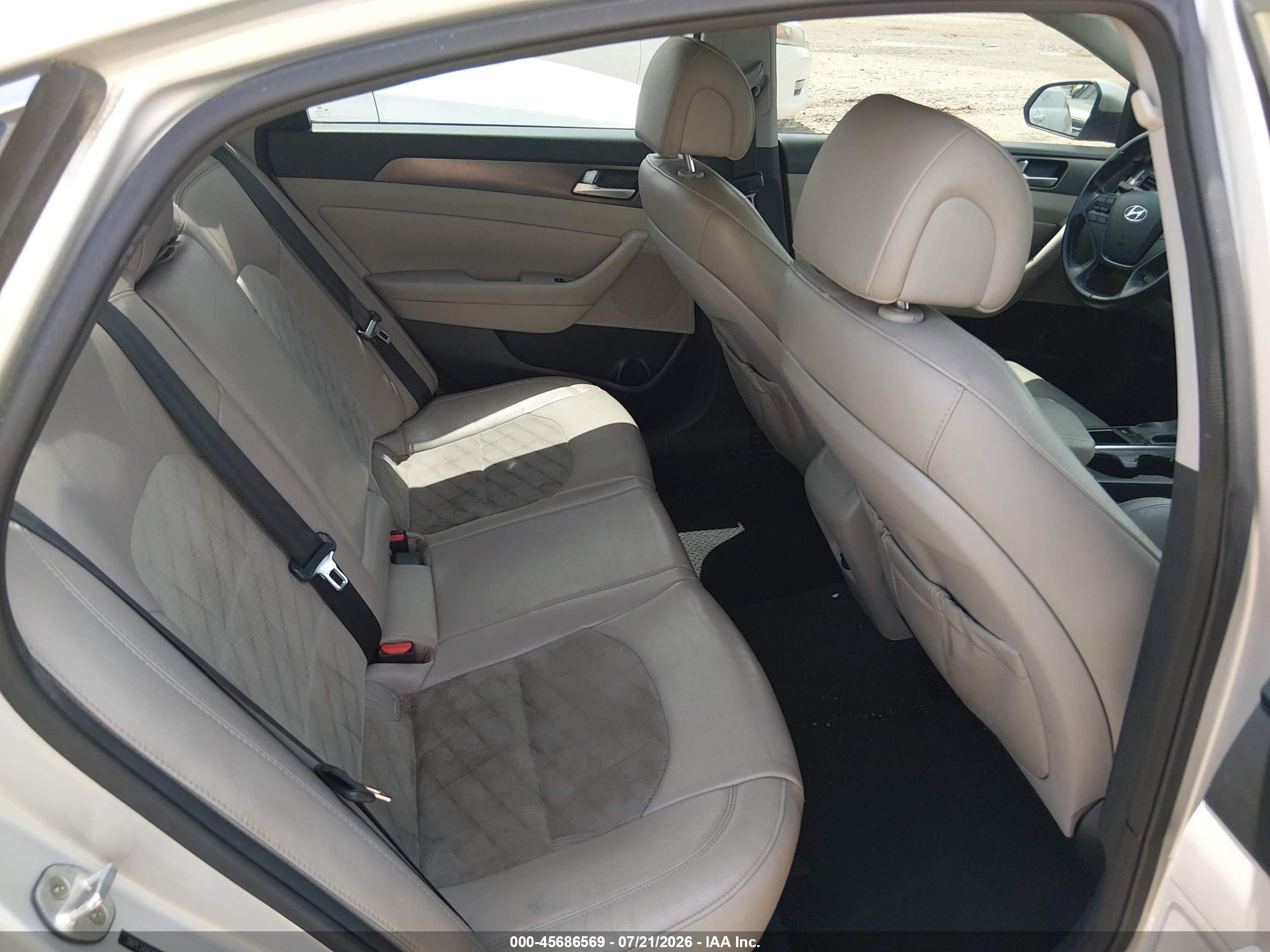 2015 Hyundai Sonata Sport Silver vin: 5NPE34AF5FH161334