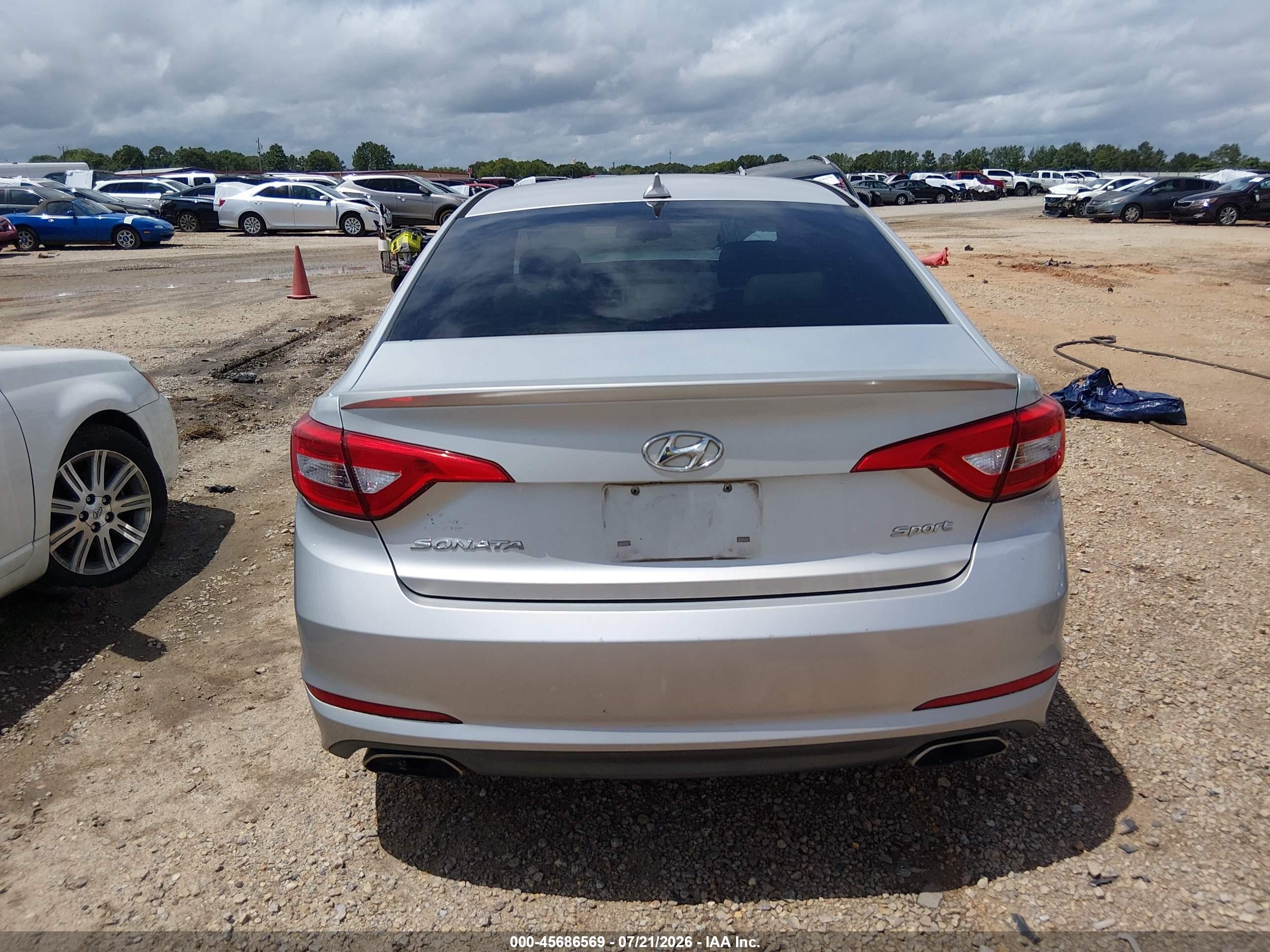 2015 Hyundai Sonata Sport Silver vin: 5NPE34AF5FH161334