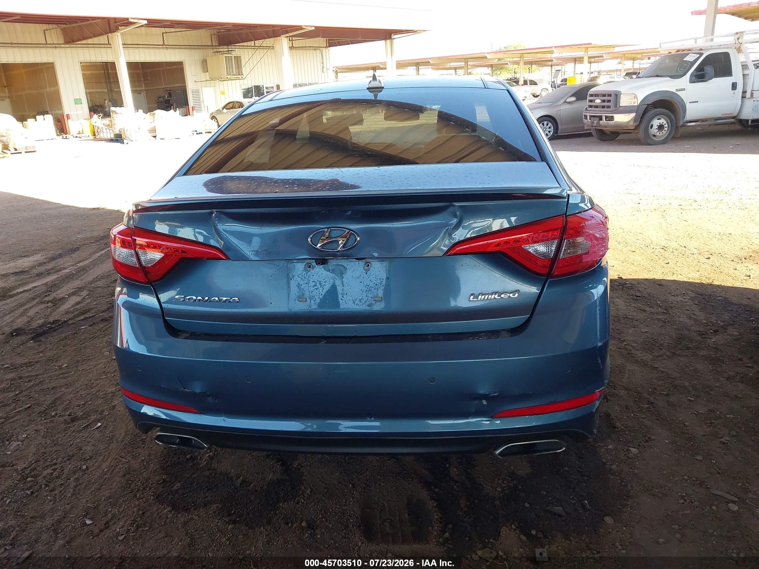 2015 Hyundai Sonata Limited Blue vin: 5NPE34AF5FH169644