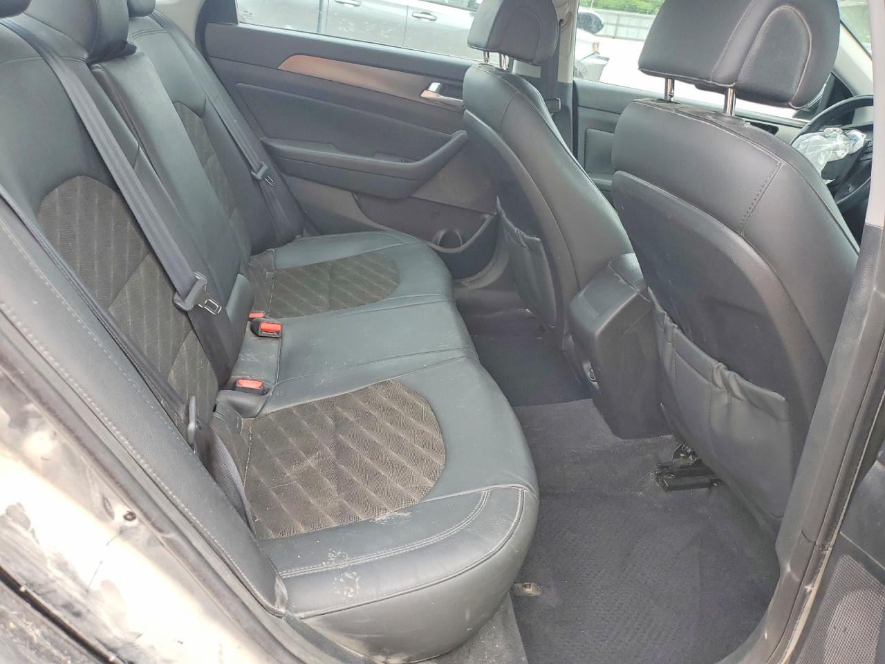 2015 Hyundai Sonata Sport Черный vin: 5NPE34AF5FH174472