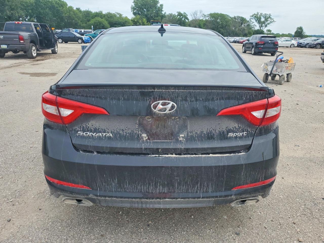 2015 Hyundai Sonata Sport Черный vin: 5NPE34AF5FH174472