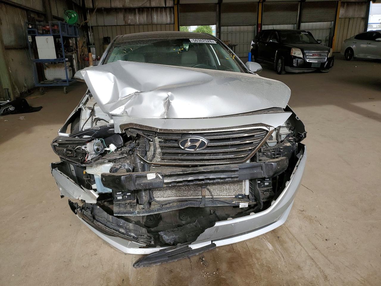 2015 Hyundai Sonata Limited Silver vin: 5NPE34AF5FH179168