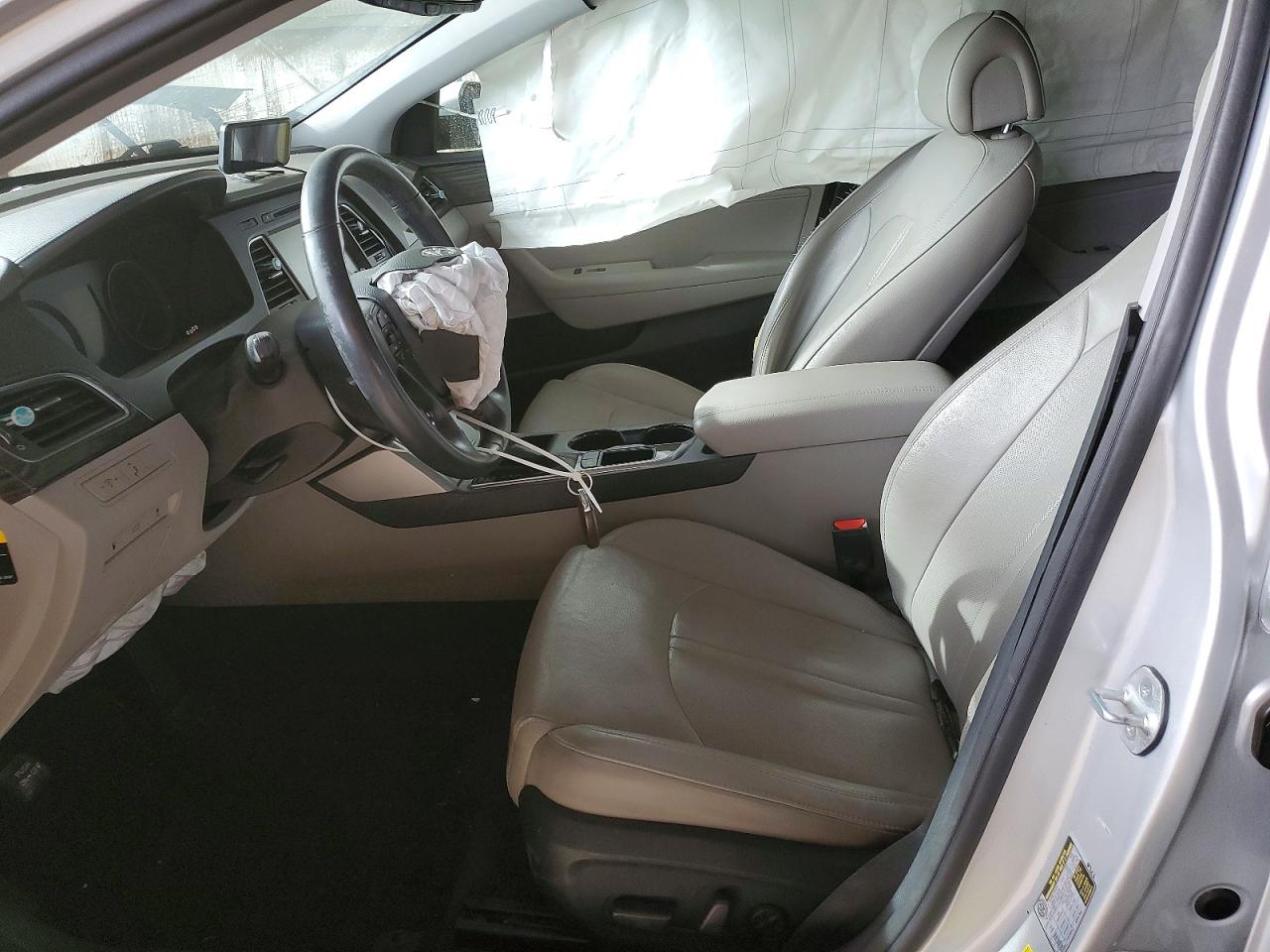 2015 Hyundai Sonata Limited Silver vin: 5NPE34AF5FH179168