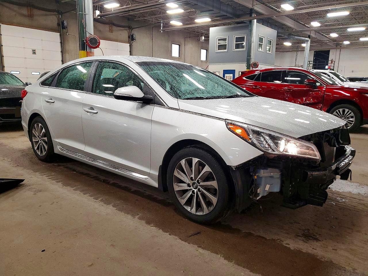 2015 Hyundai Sonata Sport Silver vin: 5NPE34AF5FH210418