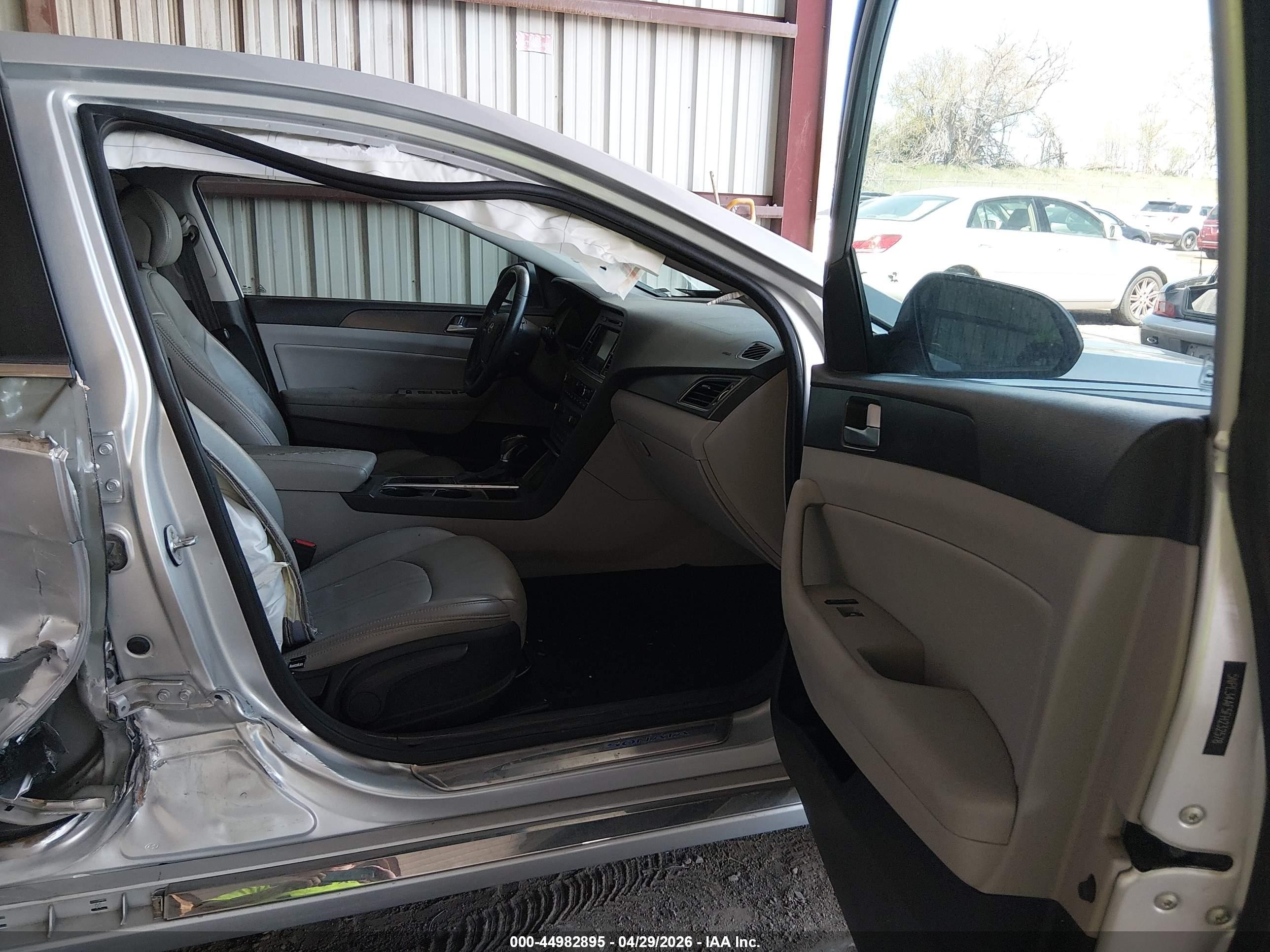 2015 Hyundai Sonata Sport Silver vin: 5NPE34AF5FH232578