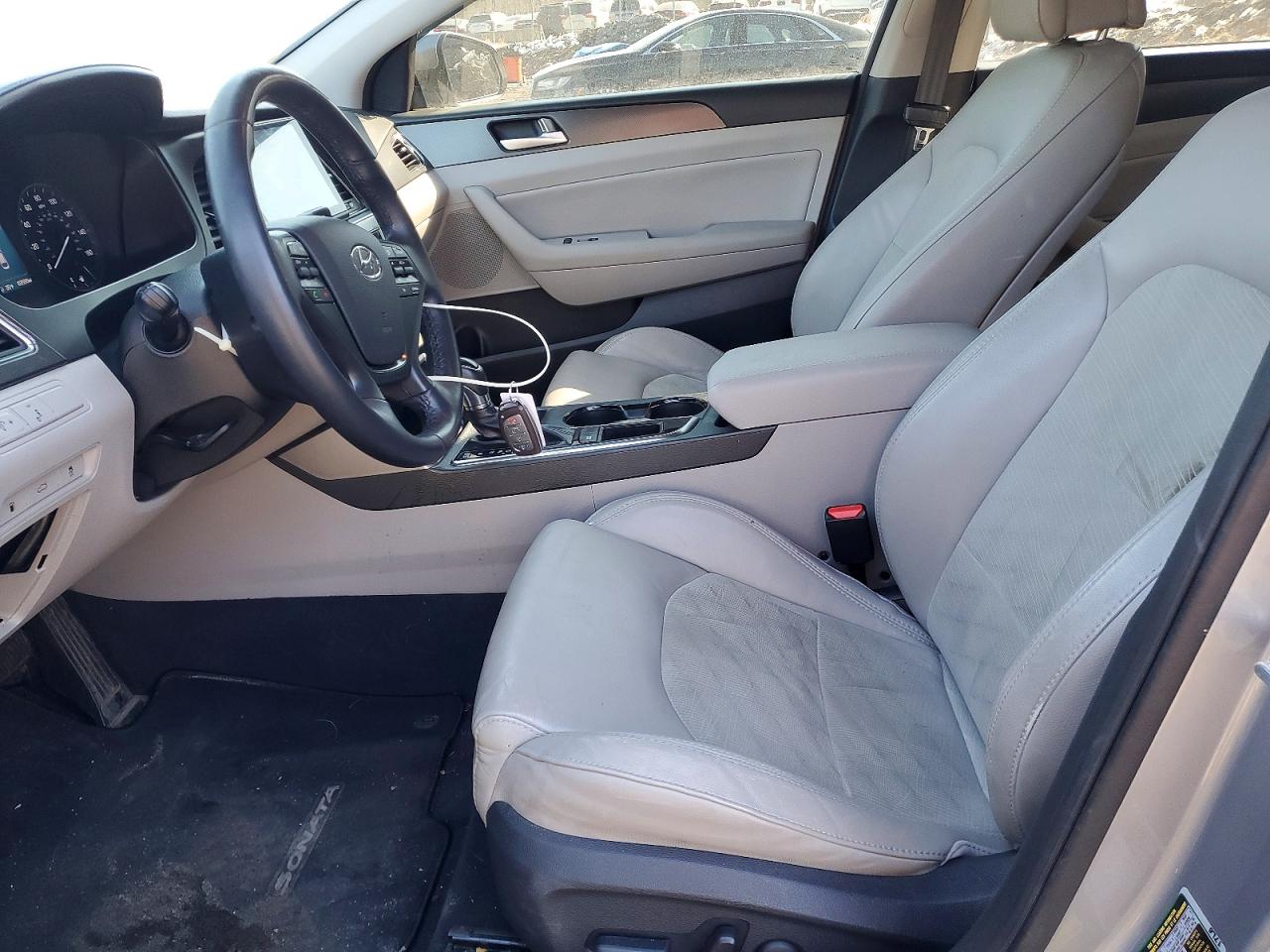 2015 Hyundai Sonata Sport Silver vin: 5NPE34AF5FH235335